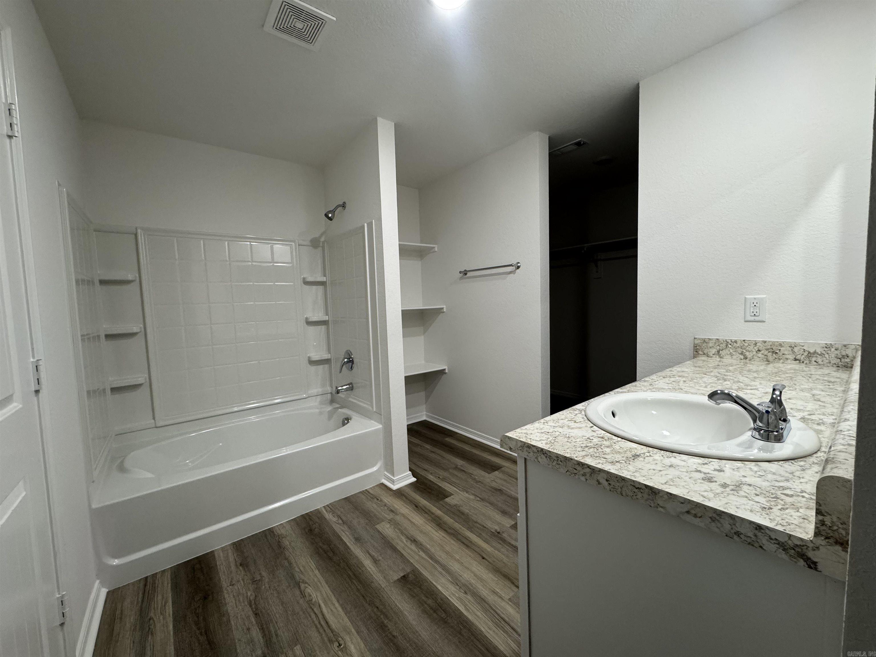 THE MEADOWS - Residential