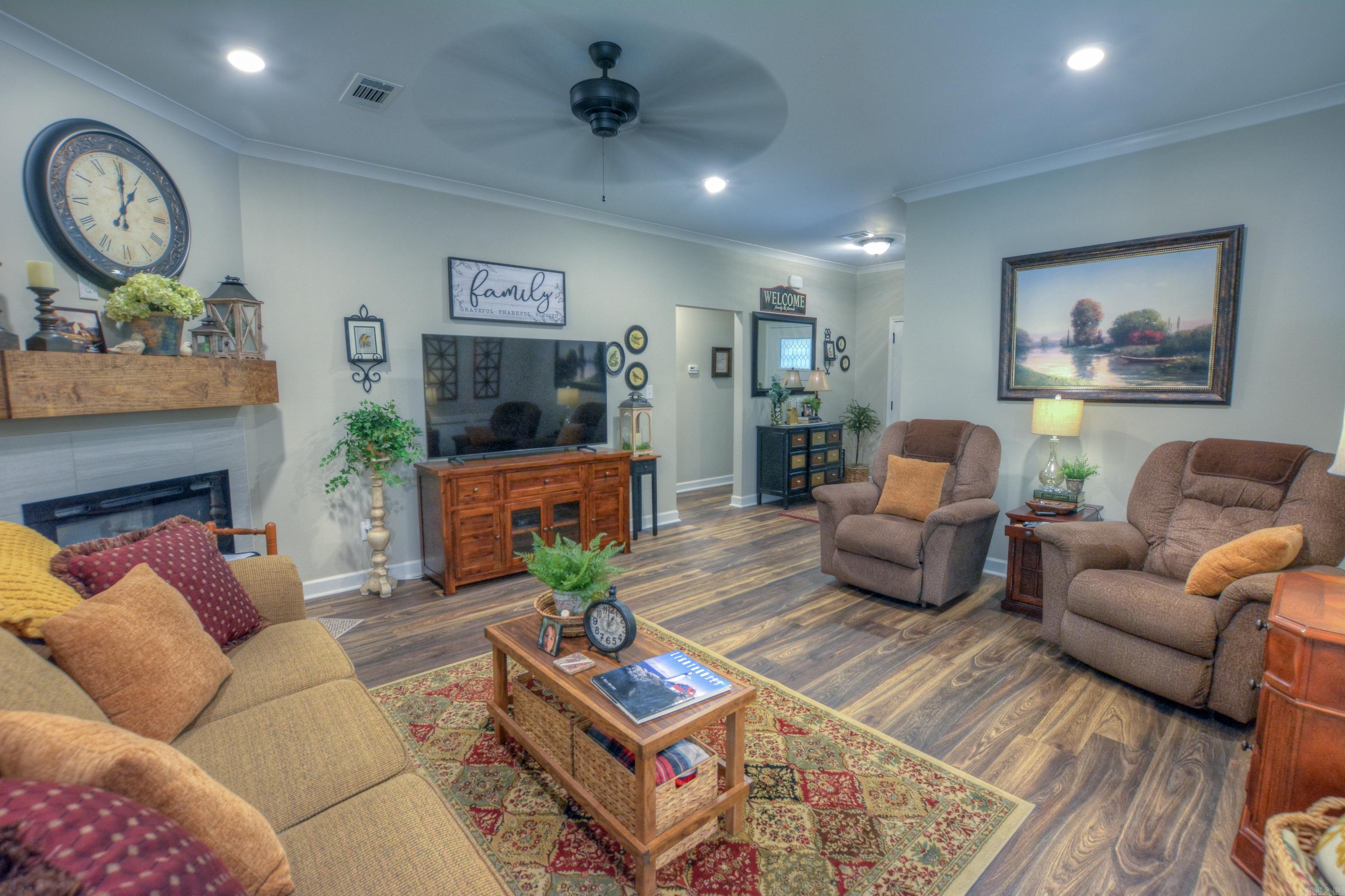 SPENCER SPRINGS HPR - Residential