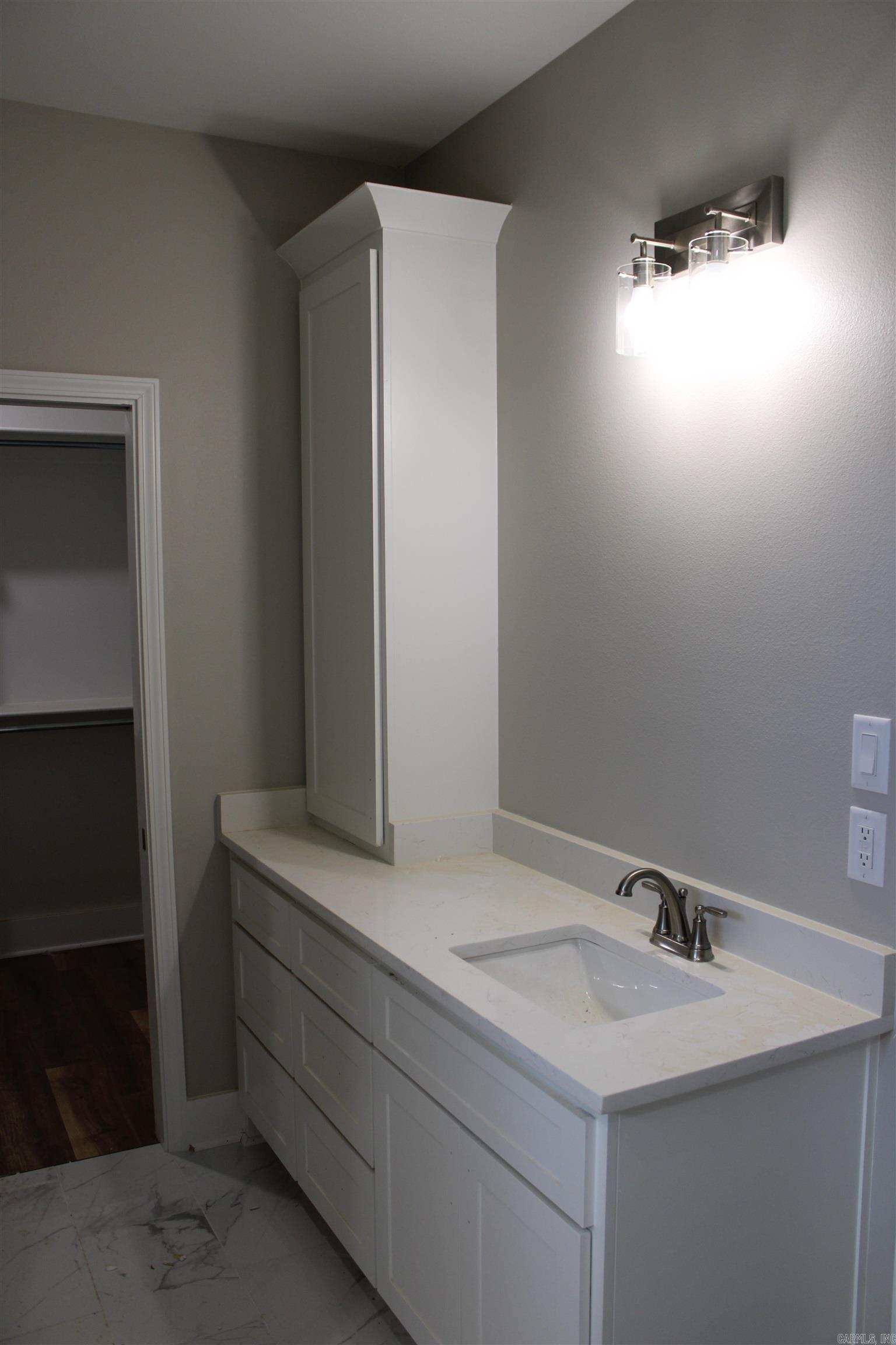 DALE ROAD ACRES PHASE 1 - Residential