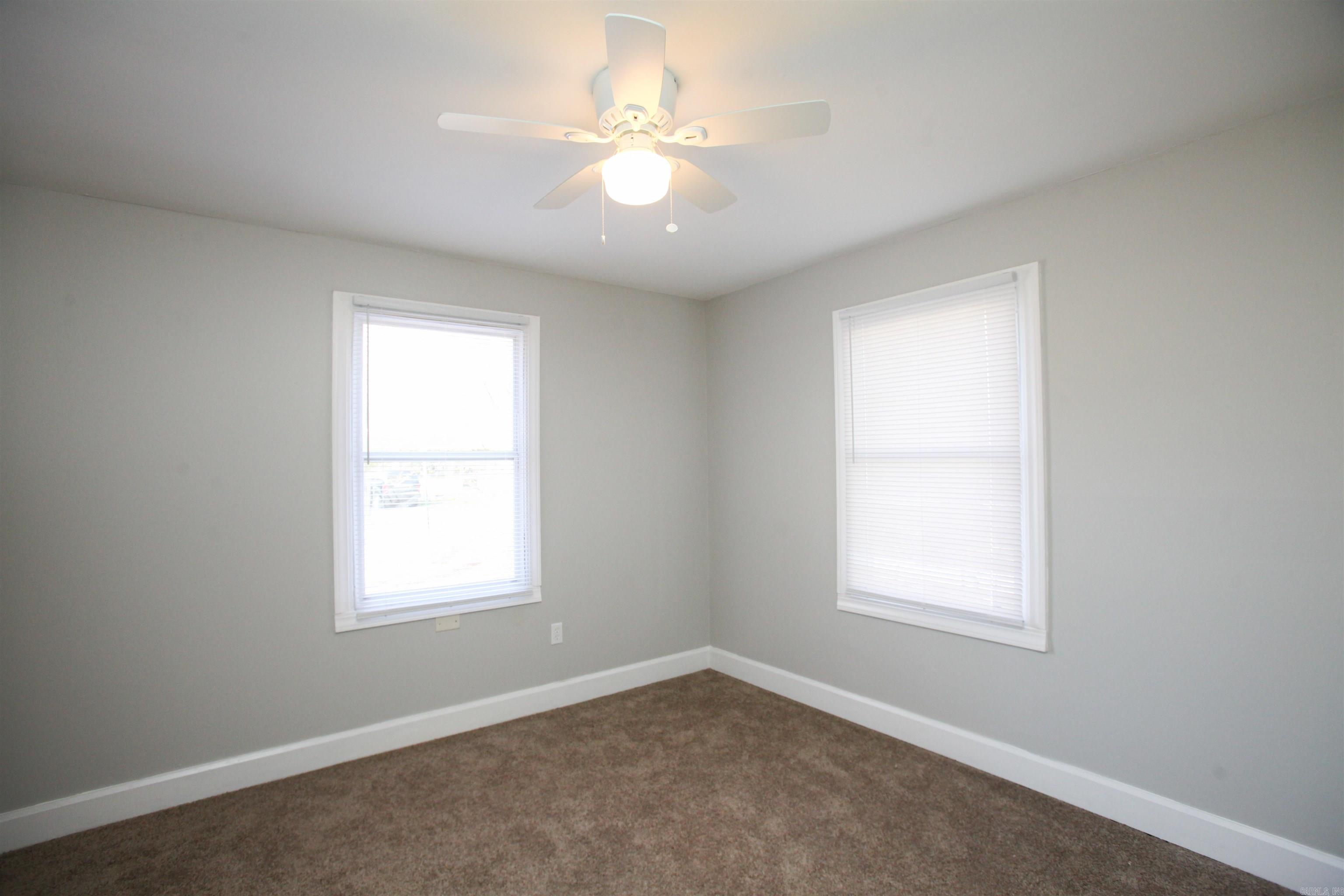 John Barrow 1L - Residential Lease