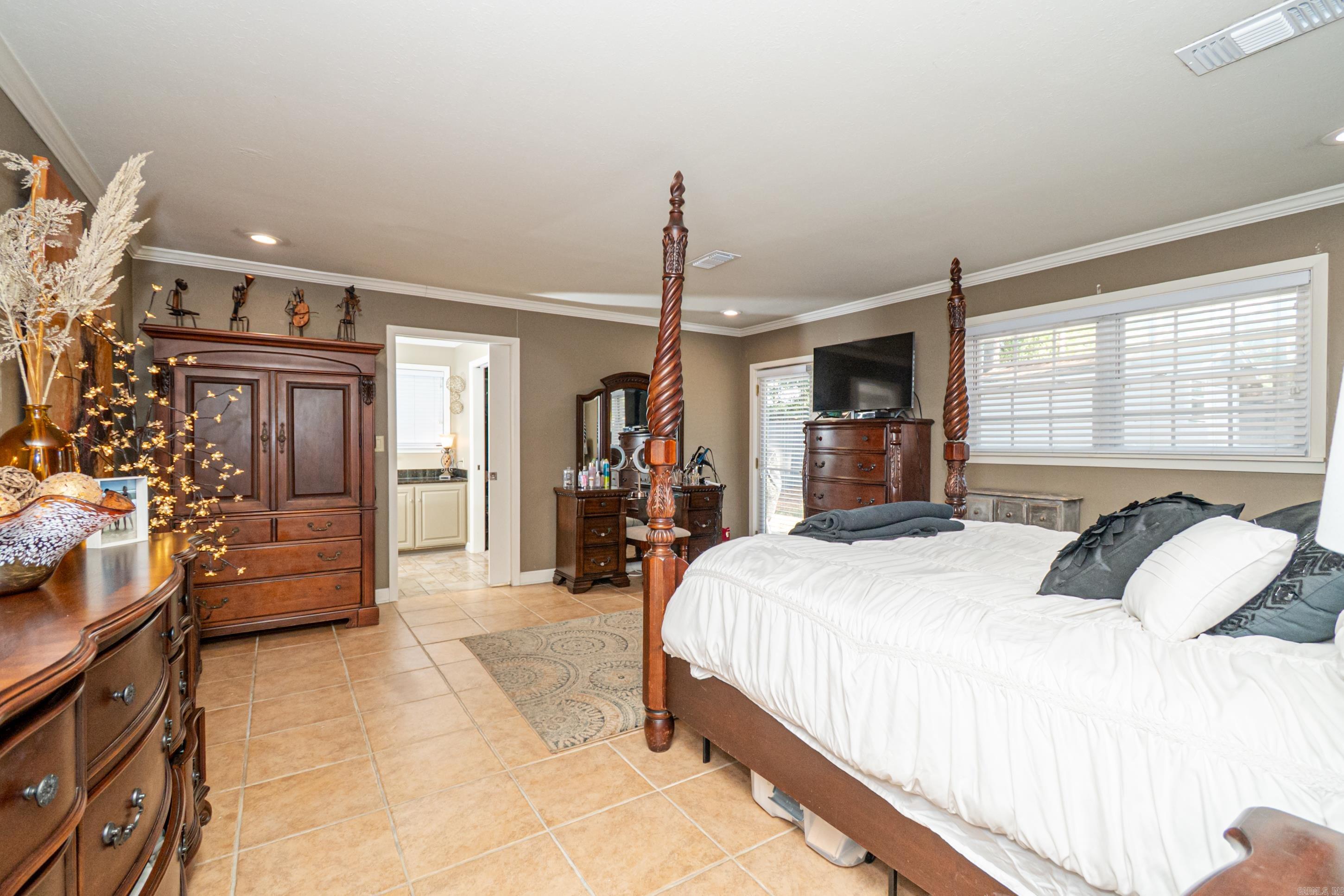 BRENTWOOD - Residential