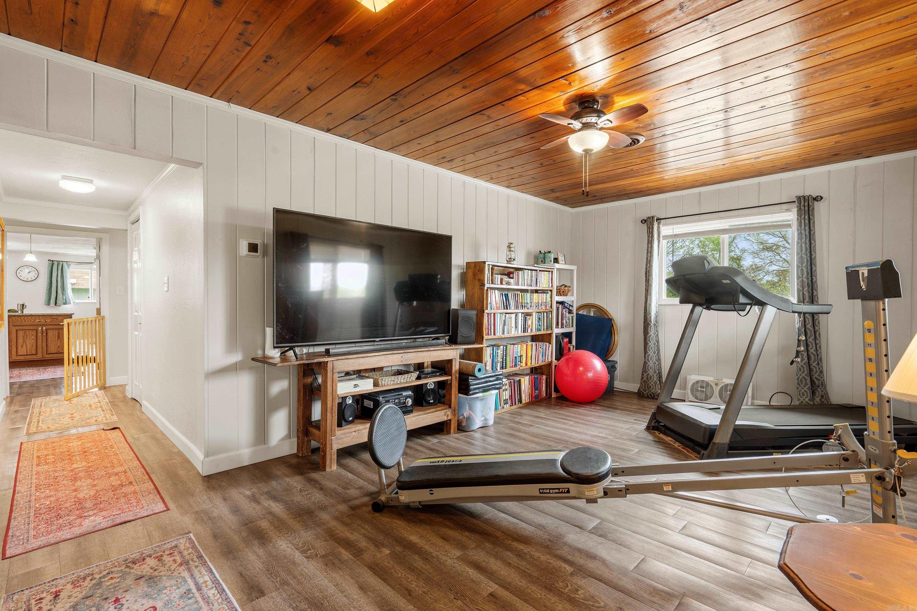 BUSCH PARK ADDITION - Residential