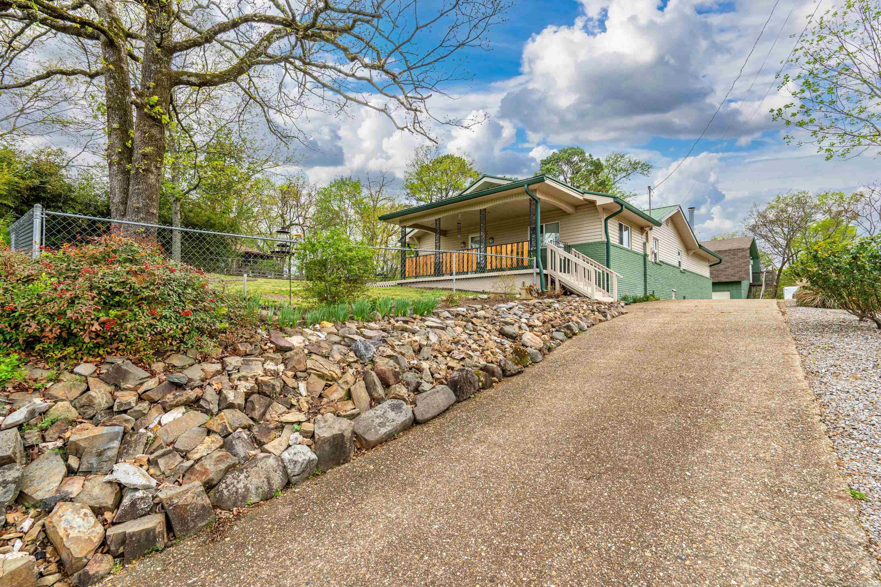 BUSCH PARK ADDITION - Residential