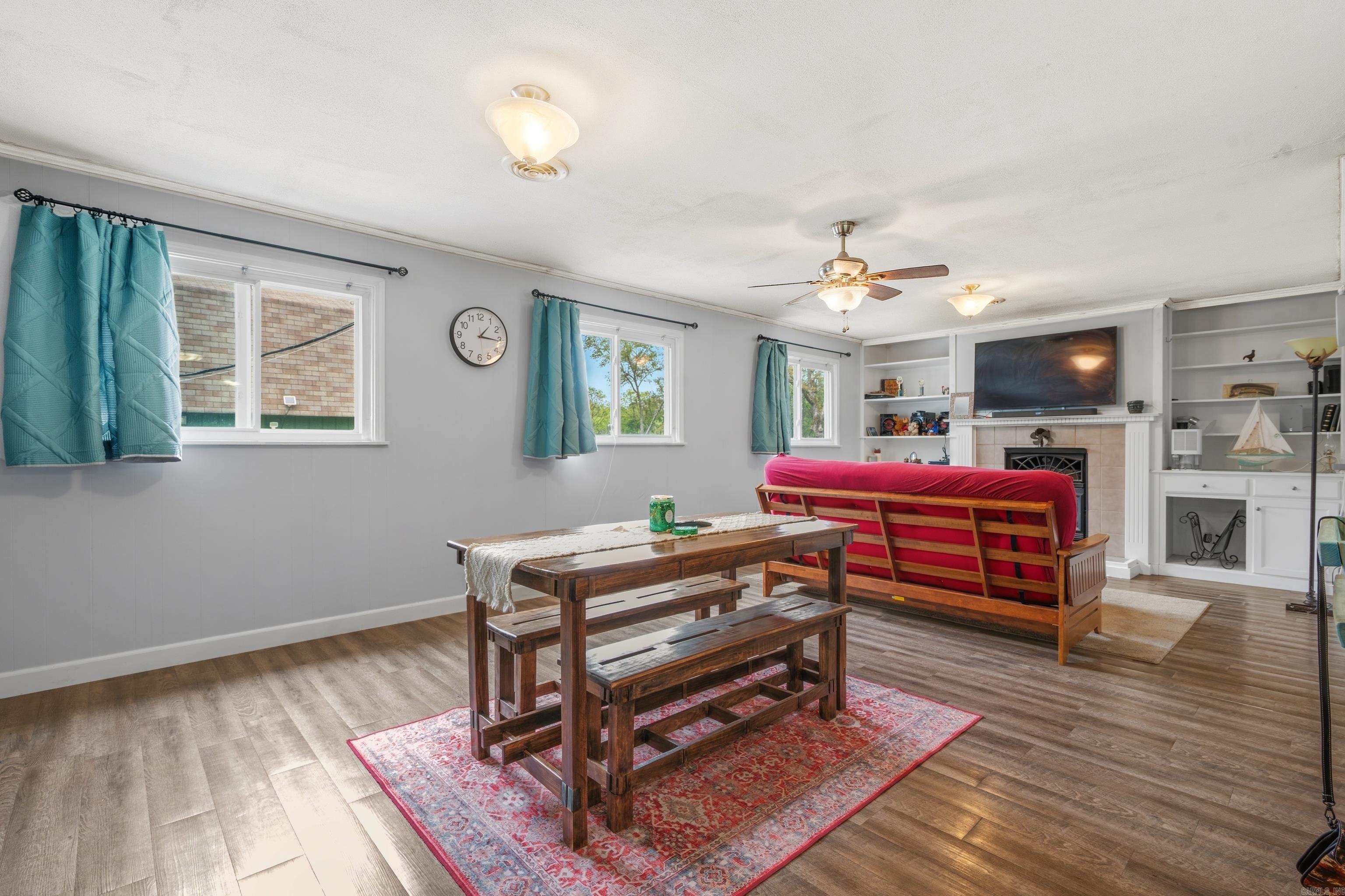 BUSCH PARK ADDITION - Residential