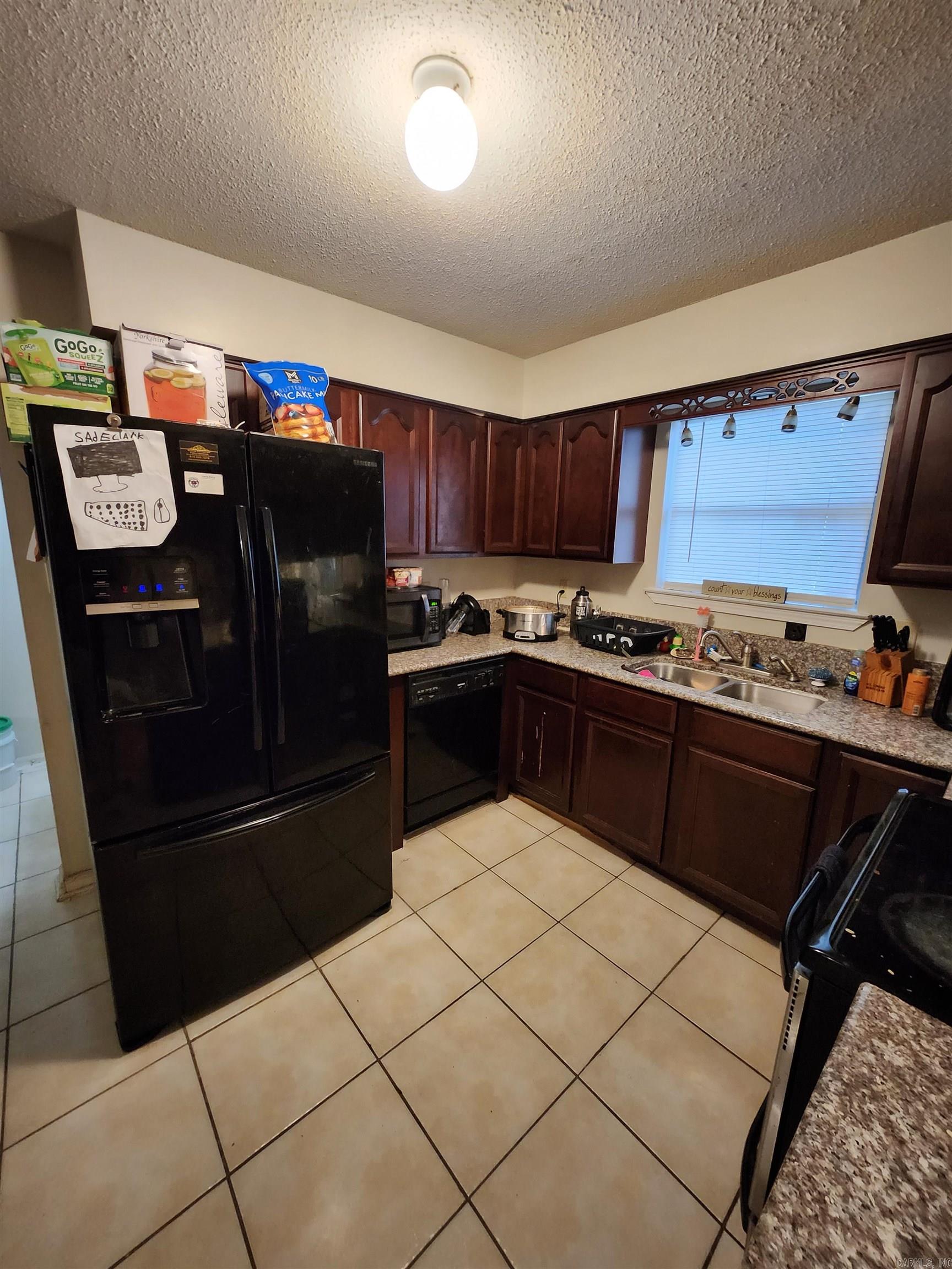 WOODLAND RIDGE - Residential