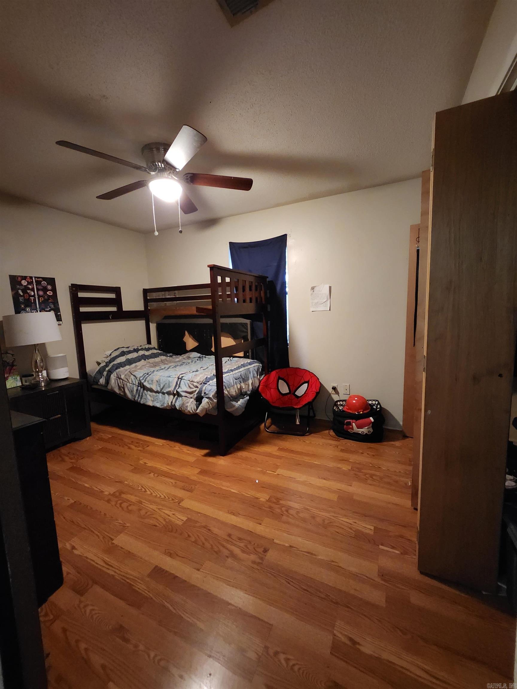 WOODLAND RIDGE - Residential