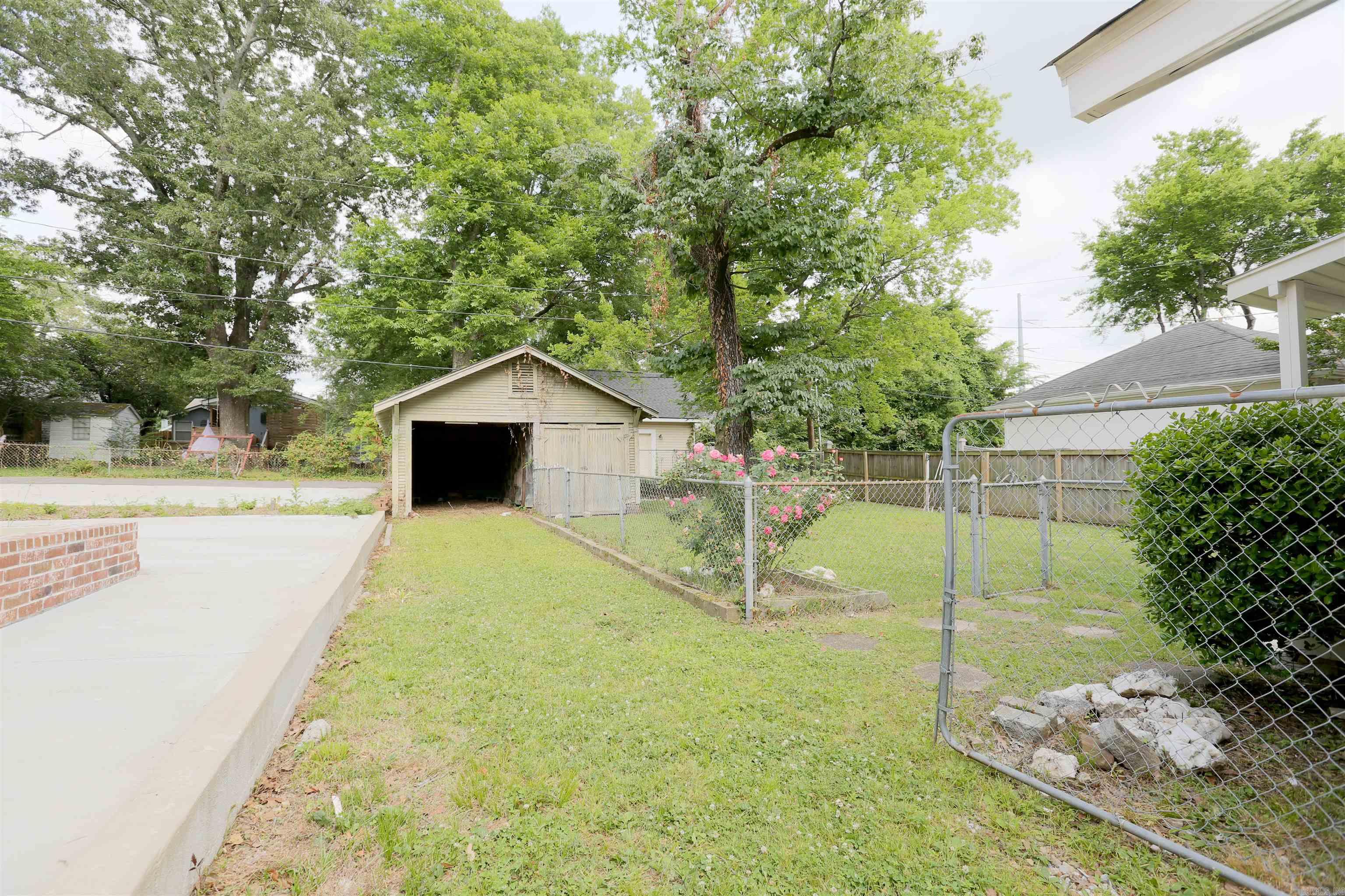 Elmhurst - Residential