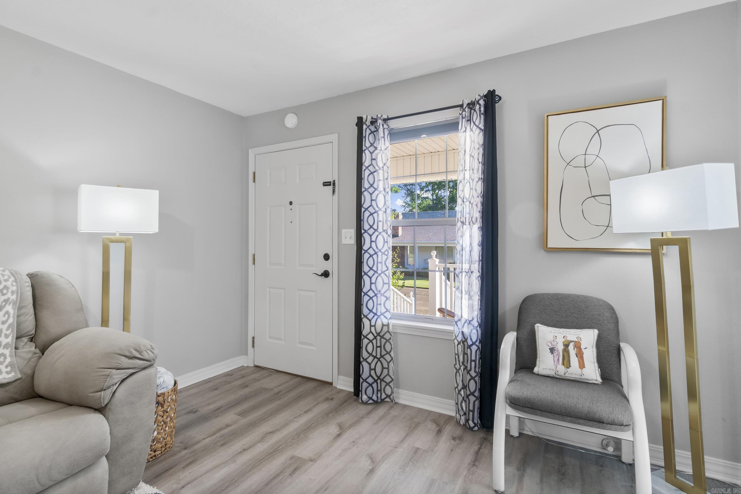 RIVER OAKS TRACE - Residential