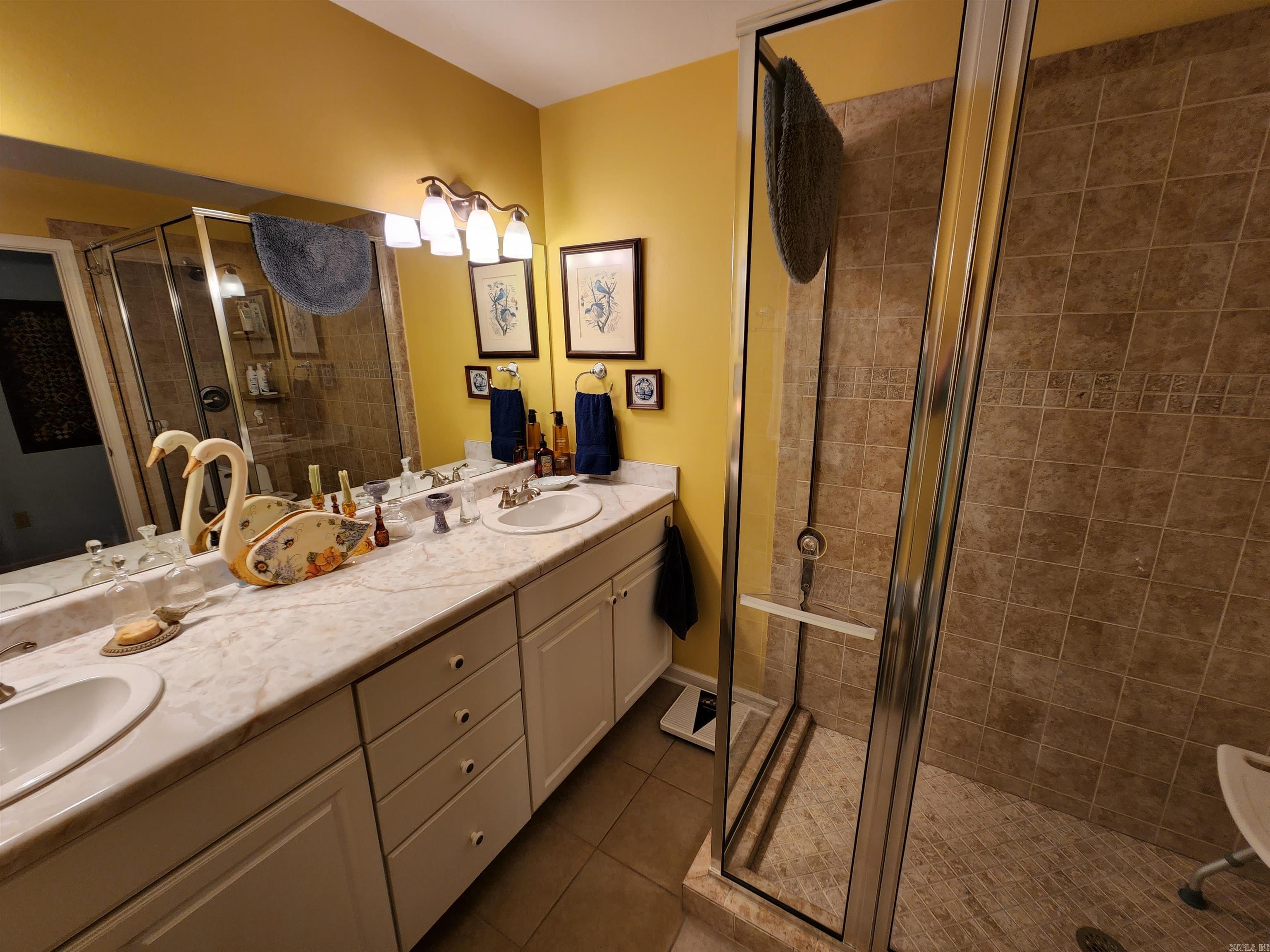 MOUNTAIN RANCH - Residential