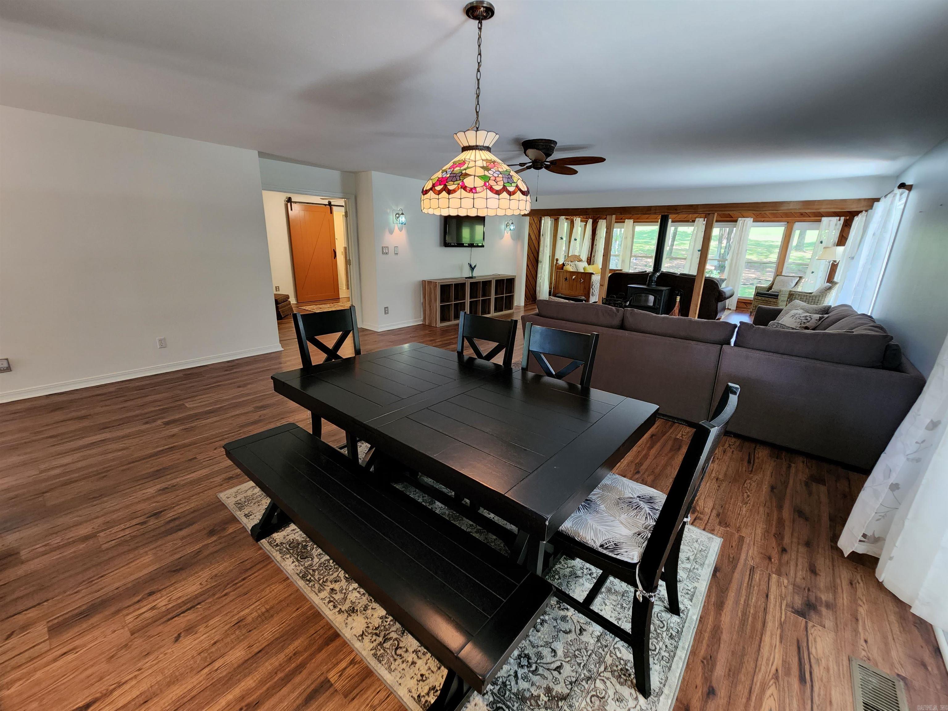 MOUNTAIN RANCH - Residential