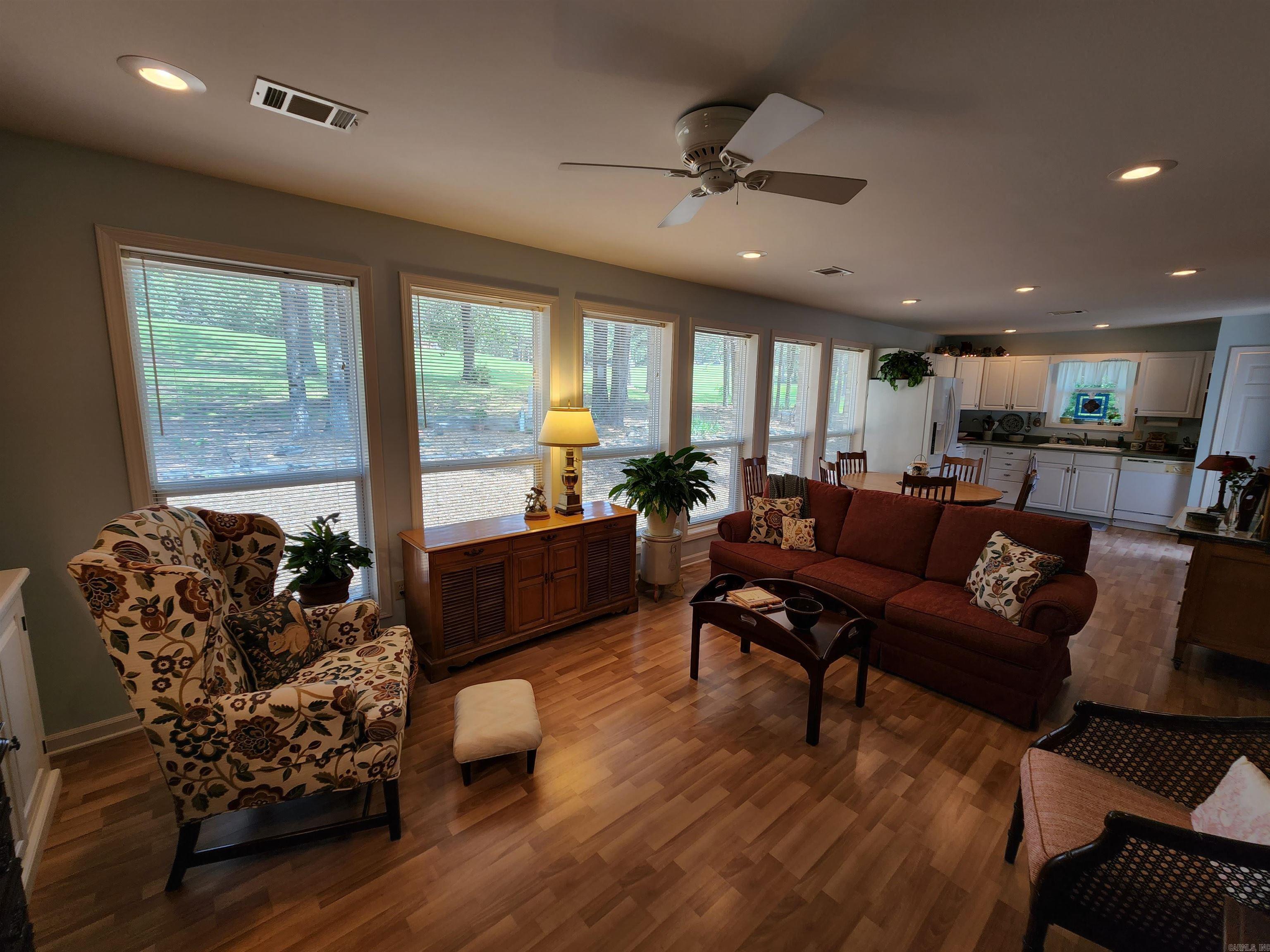 MOUNTAIN RANCH - Residential