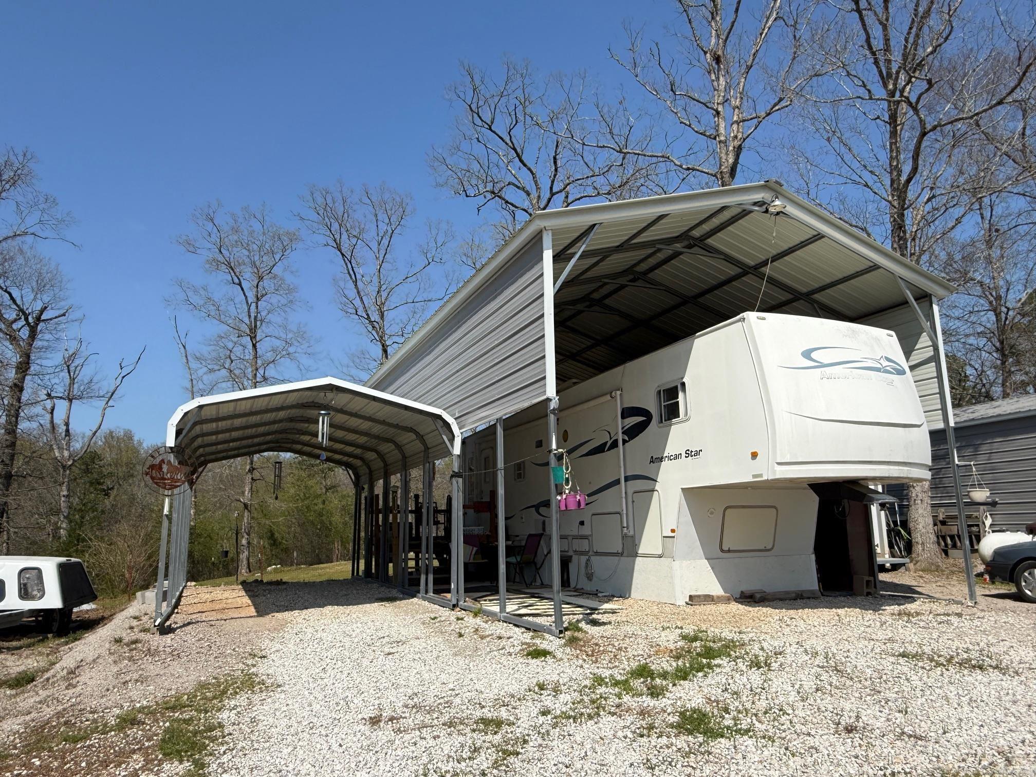 Metes & Bounds - Land