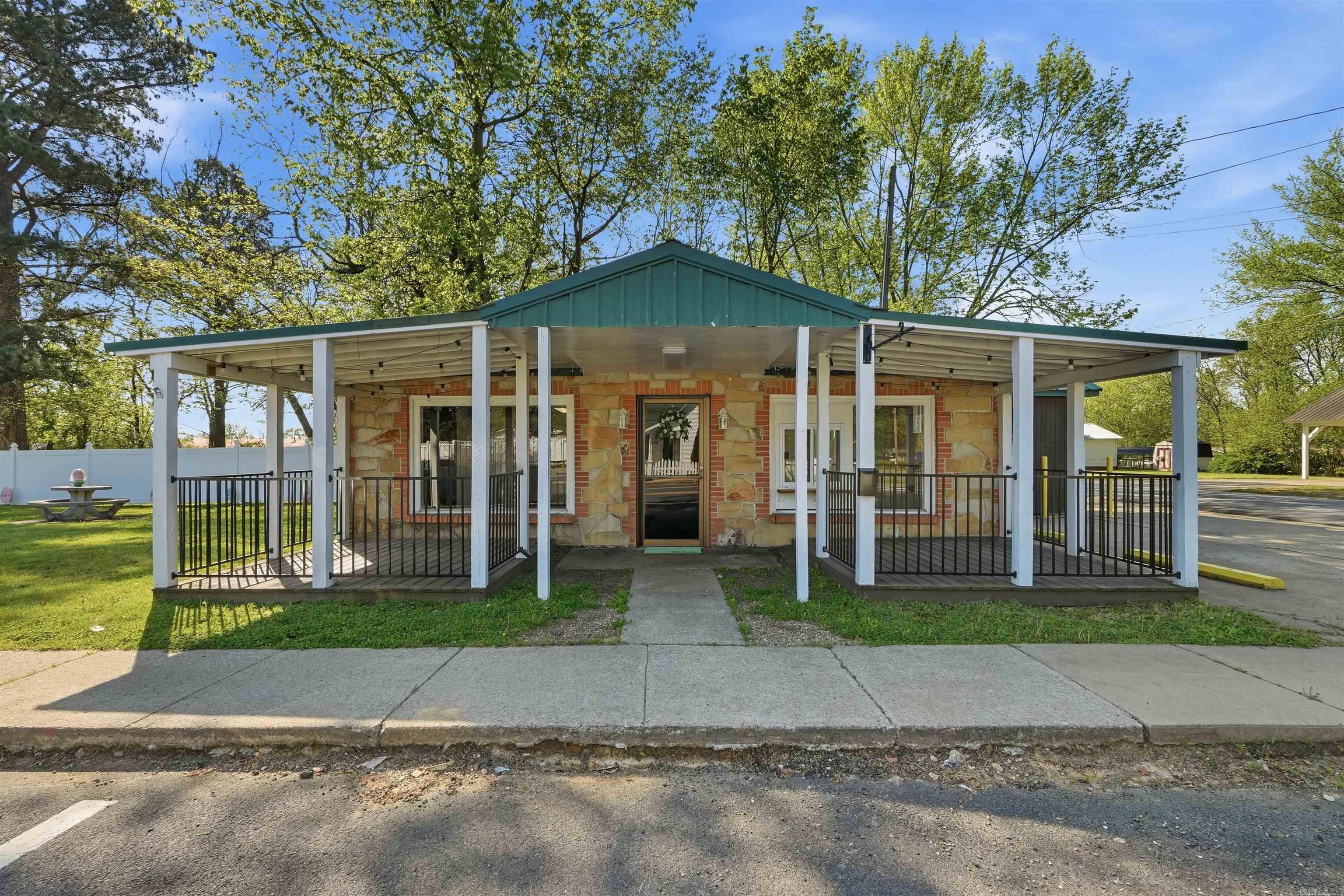 PANGBURN ORIGINAL TOWN - Residential