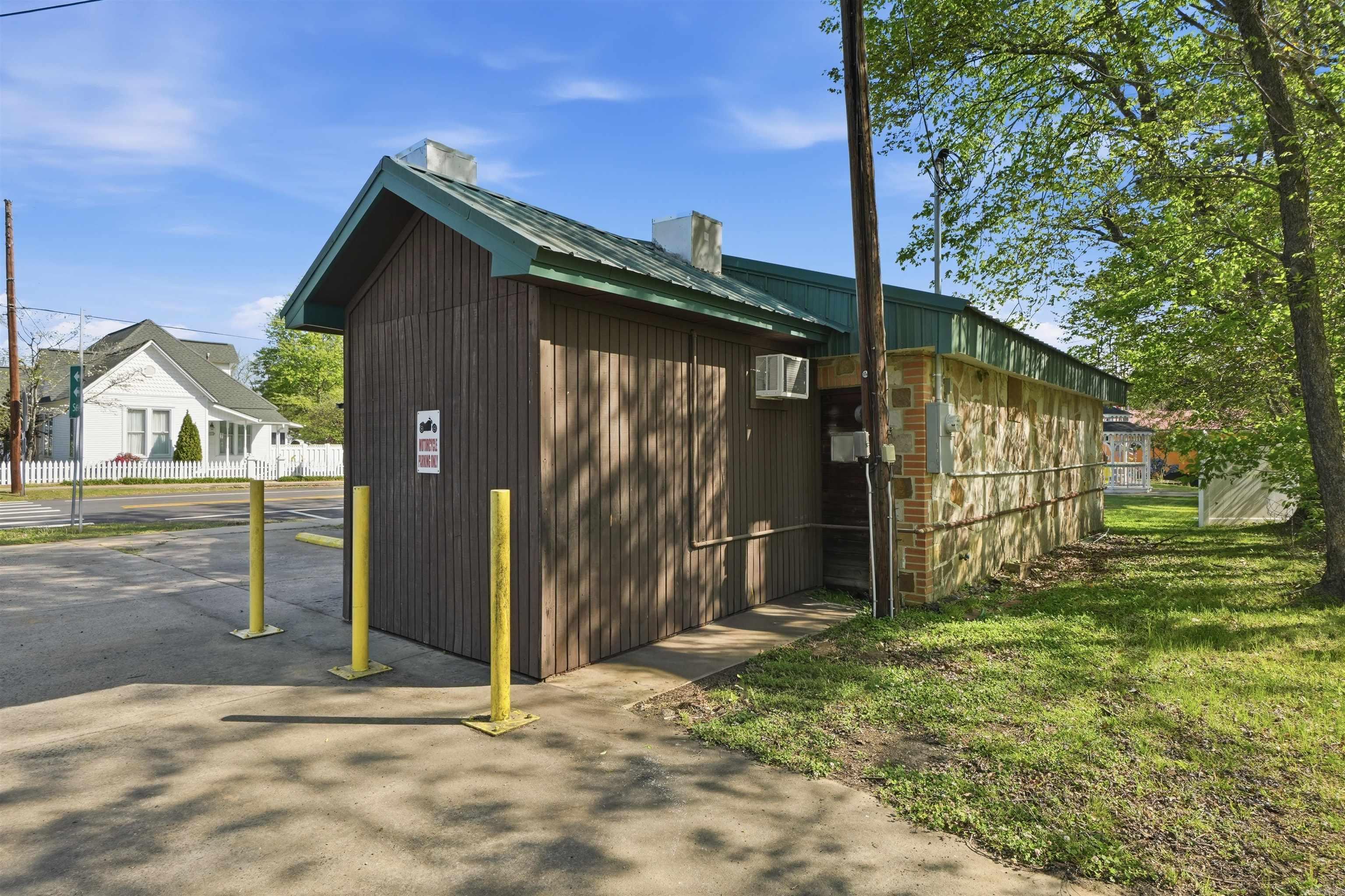 PANGBURN ORIGINAL TOWN - Residential