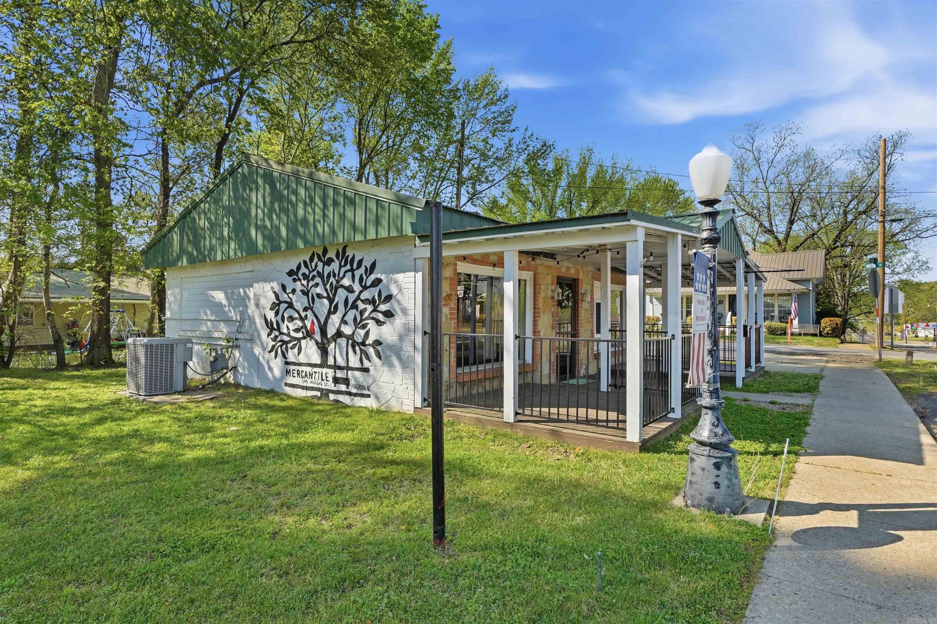 PANGBURN ORIGINAL TOWN - Residential