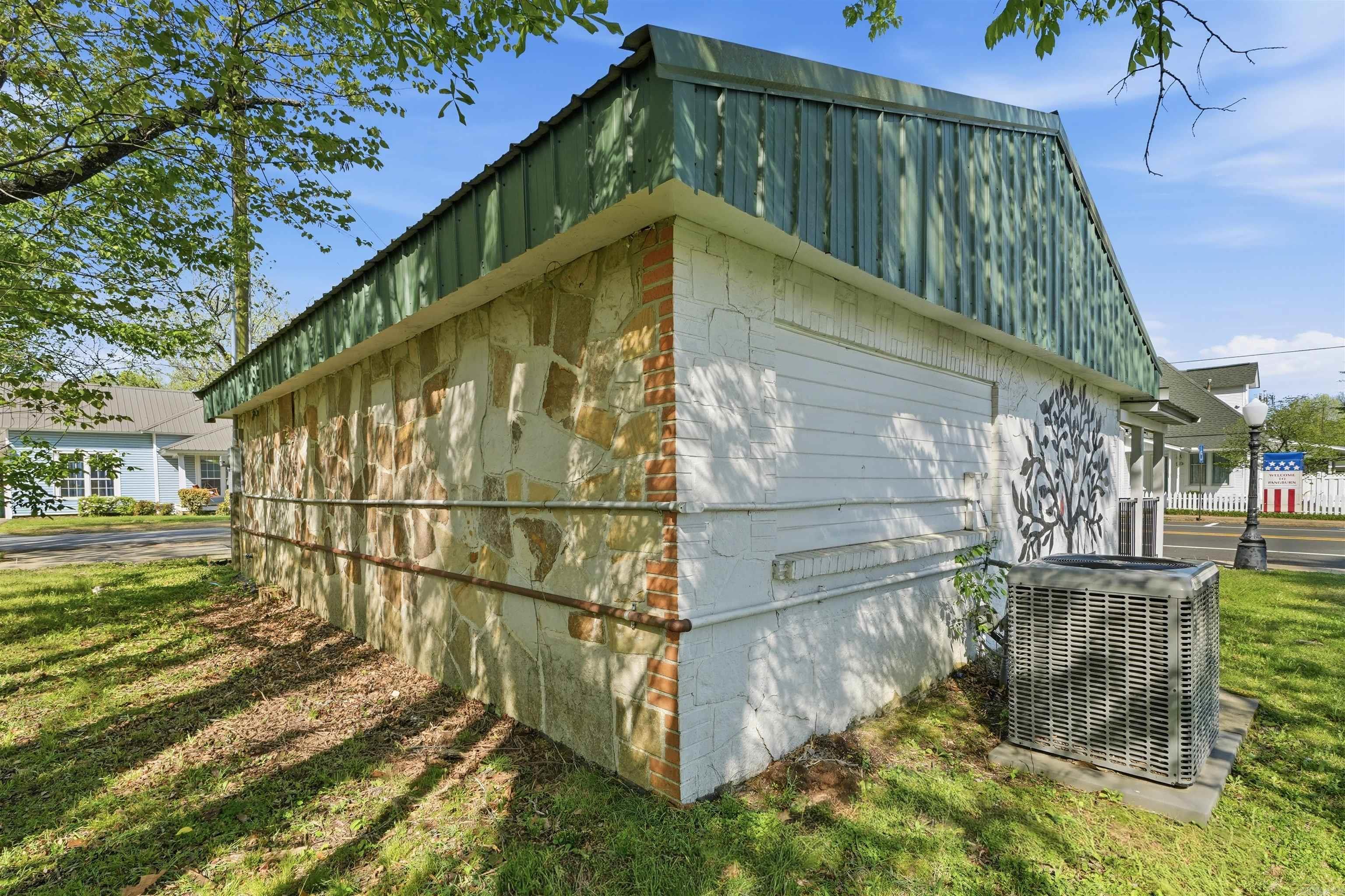 PANGBURN ORIGINAL TOWN - Residential