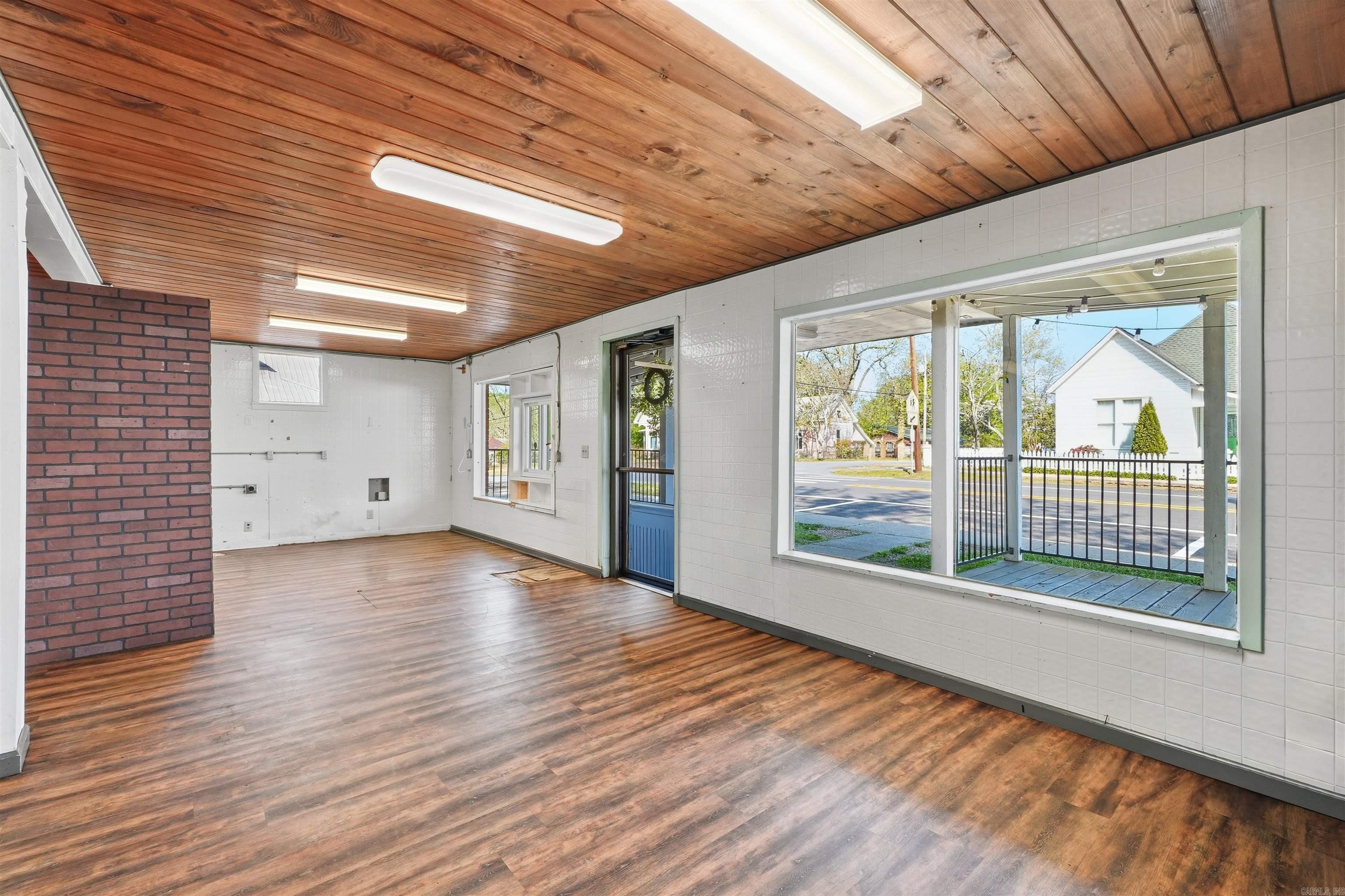 PANGBURN ORIGINAL TOWN - Residential