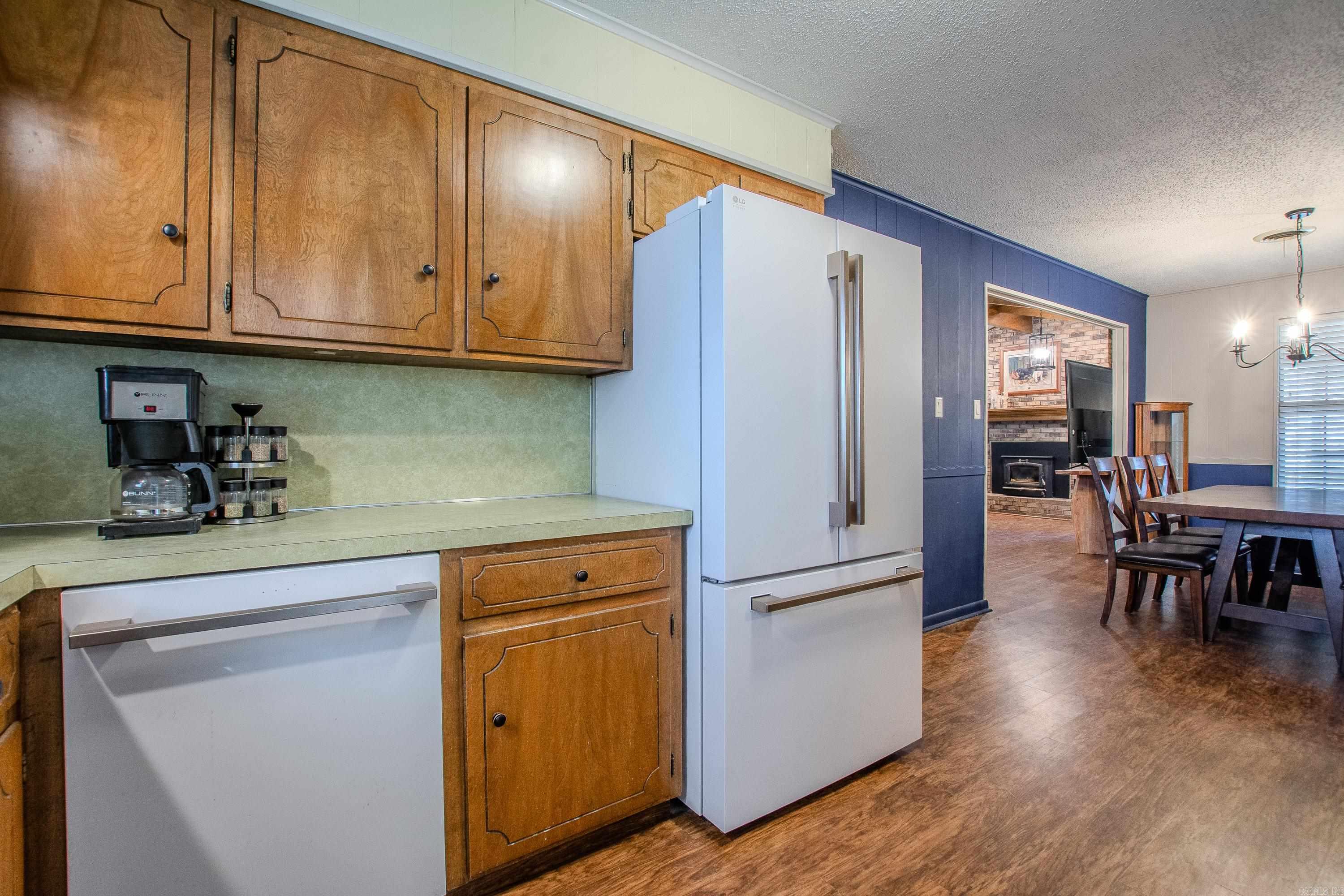 VALLEY PINES - Residential