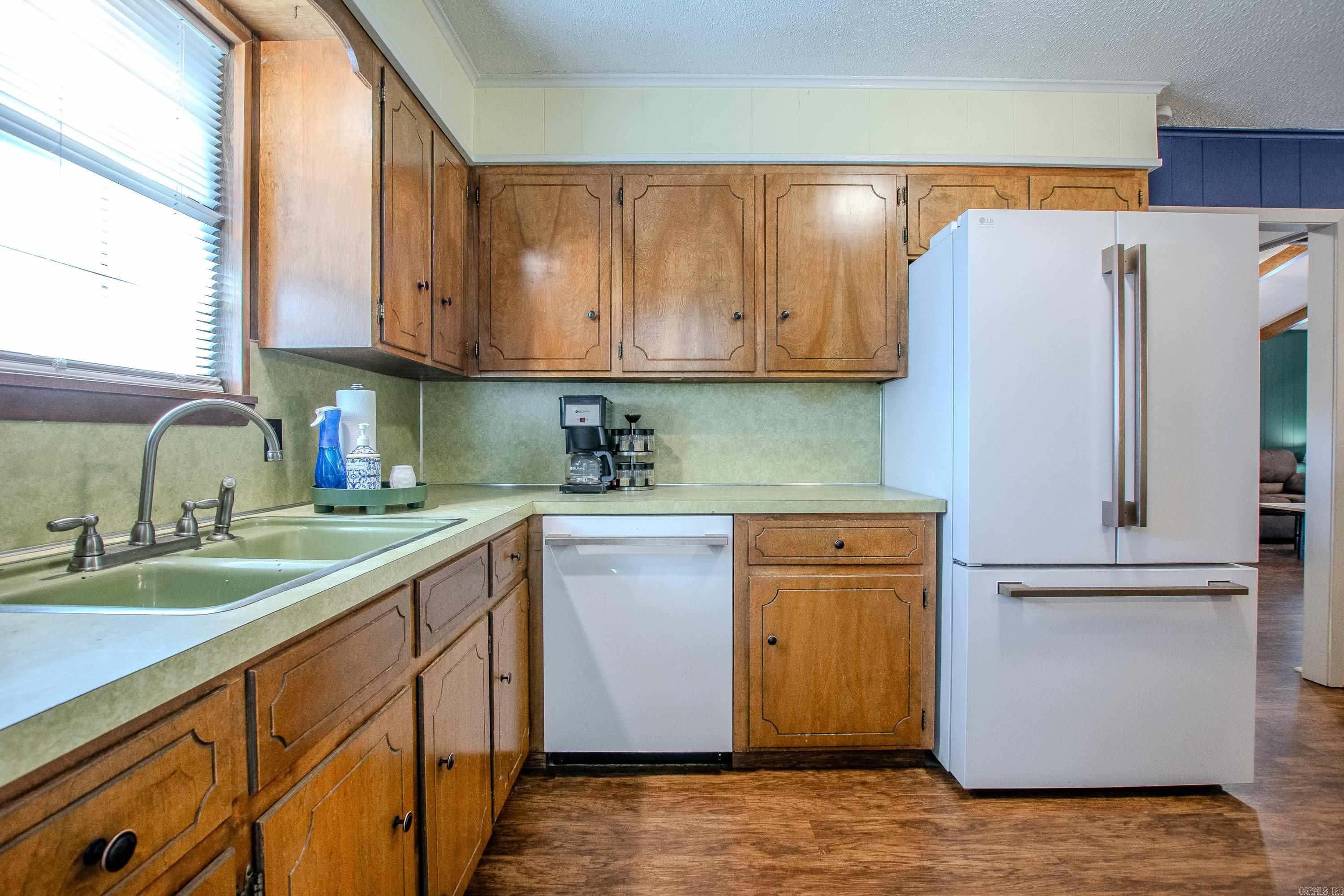 VALLEY PINES - Residential