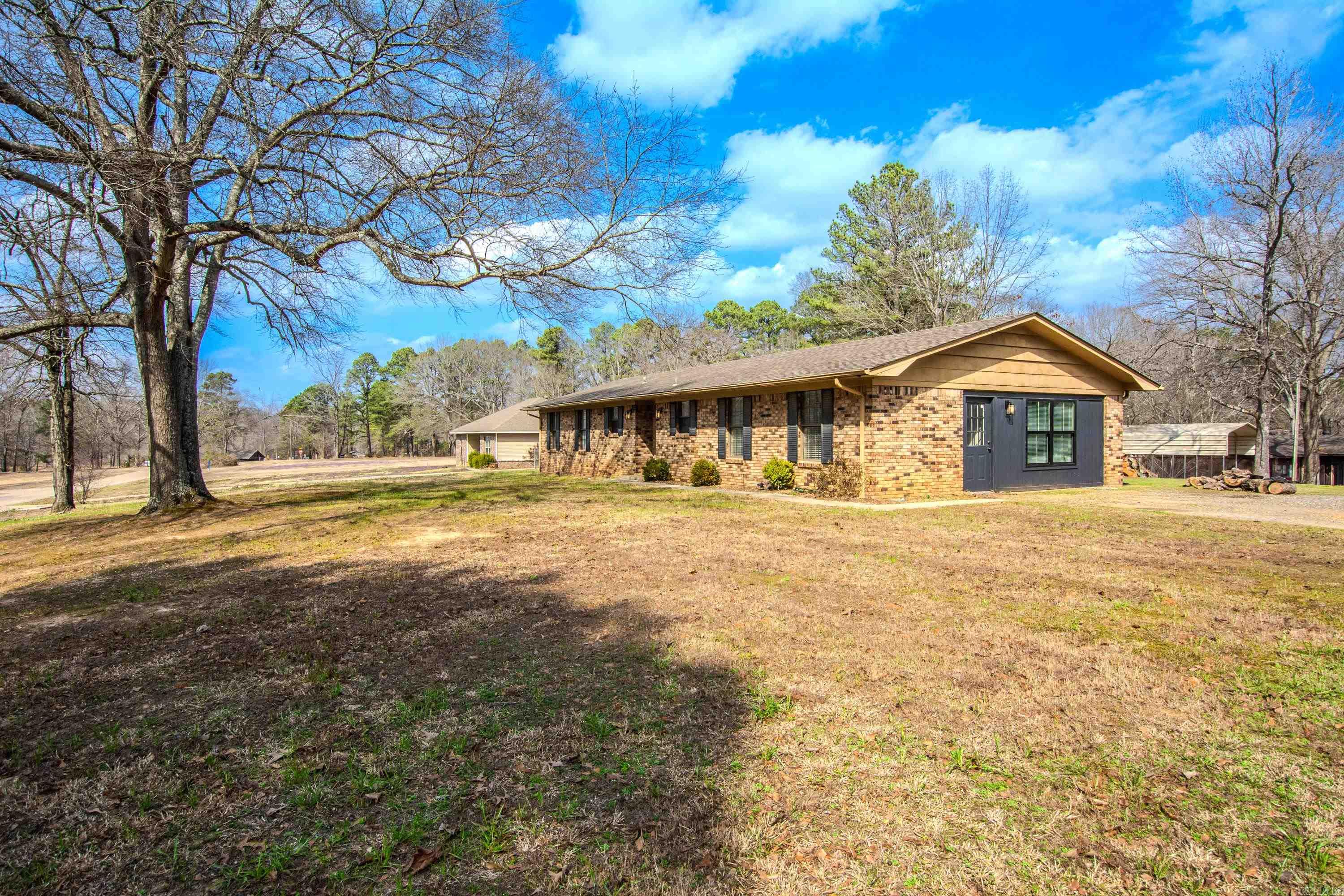 VALLEY PINES - Residential