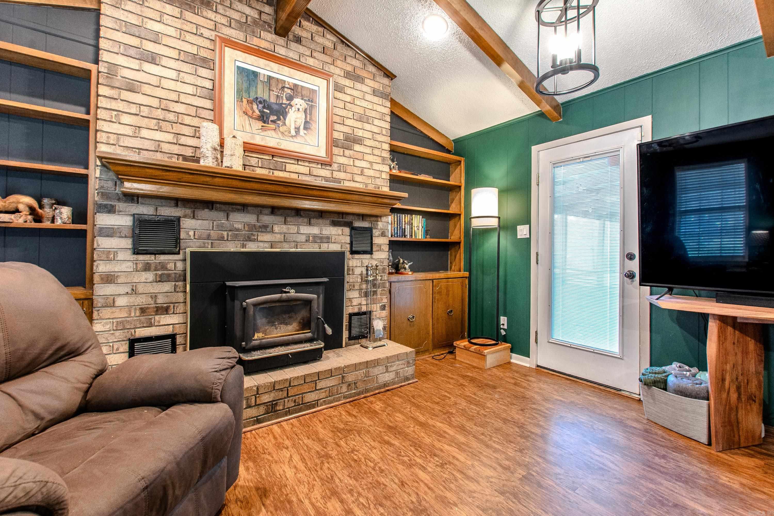 VALLEY PINES - Residential