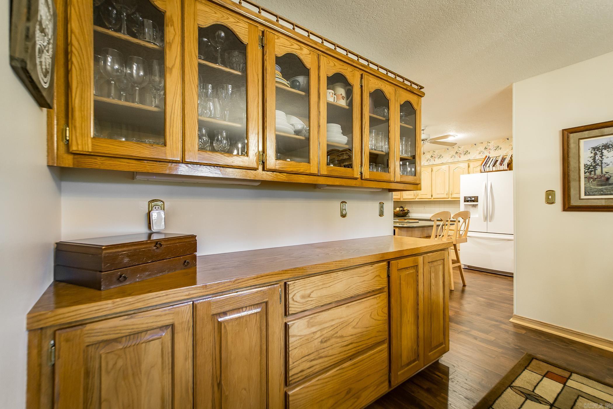 INDIAN HILLS - Residential