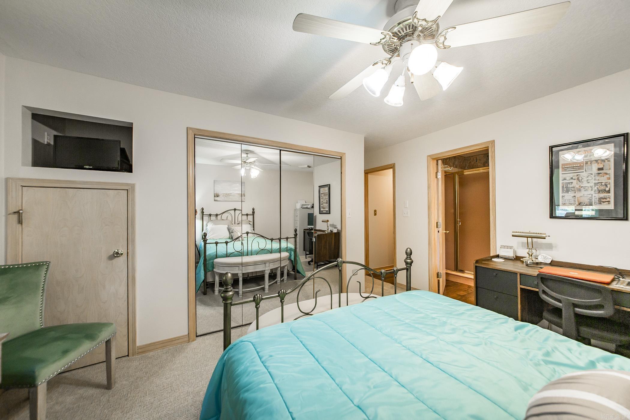 INDIAN HILLS - Residential