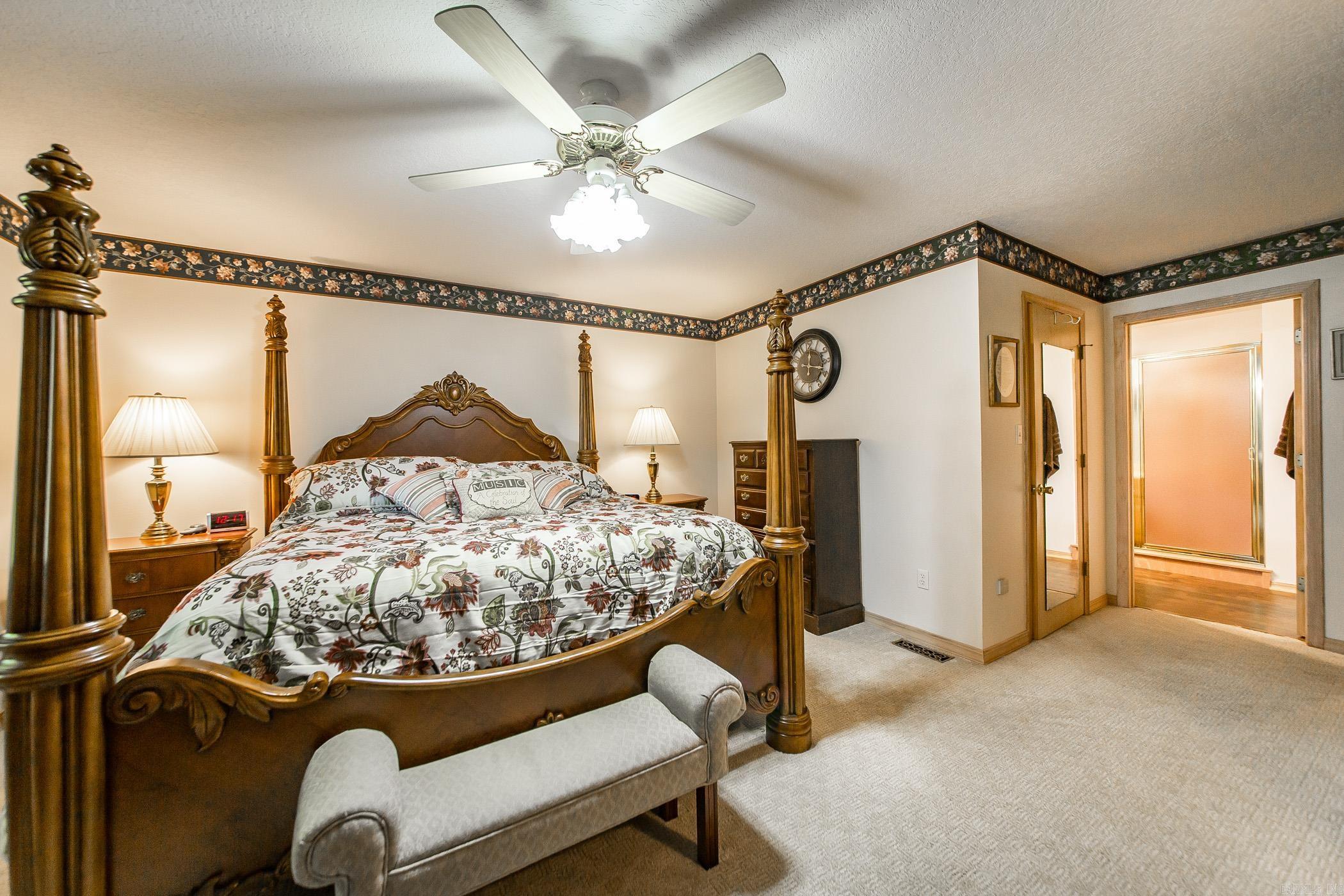 INDIAN HILLS - Residential