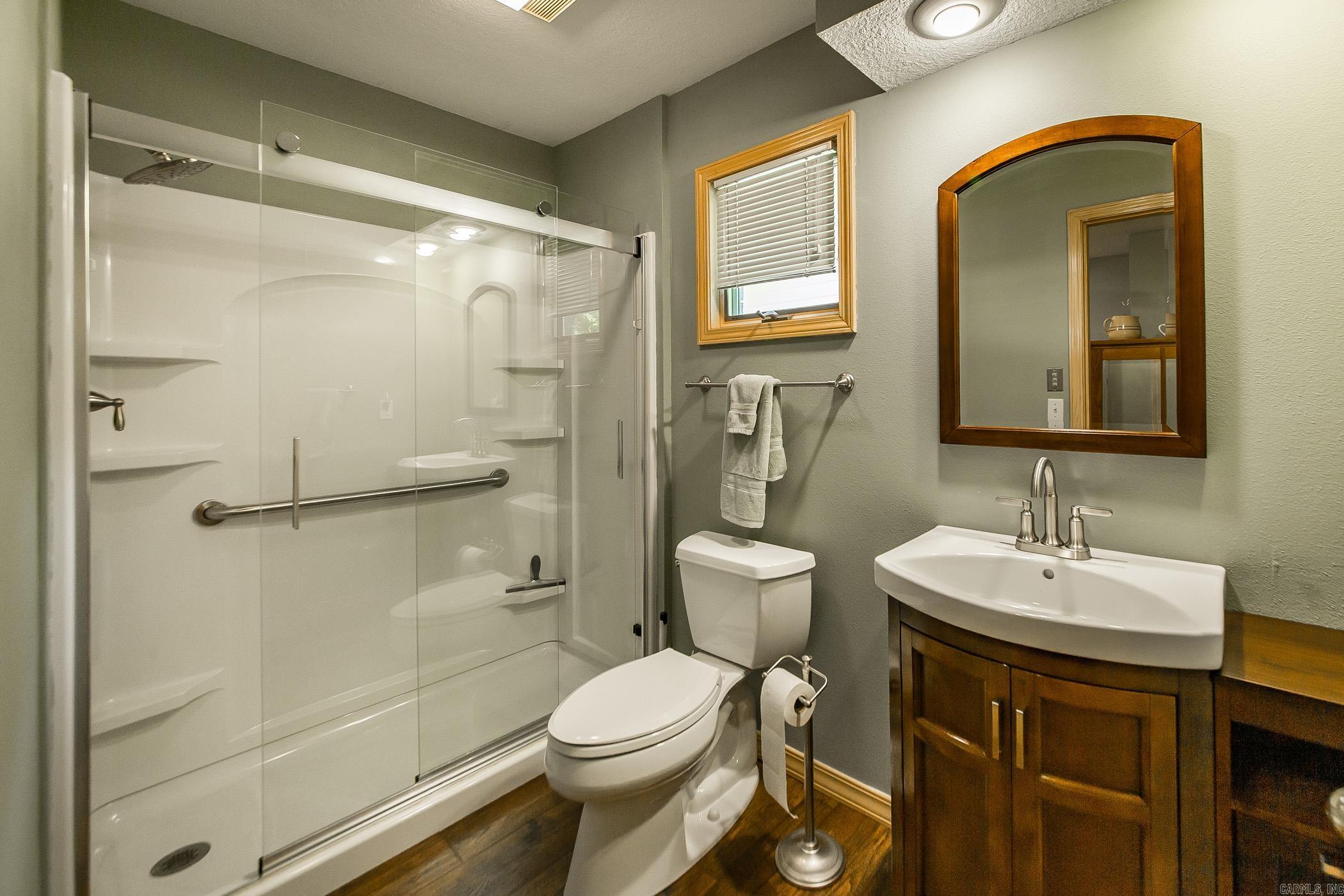 INDIAN HILLS - Residential