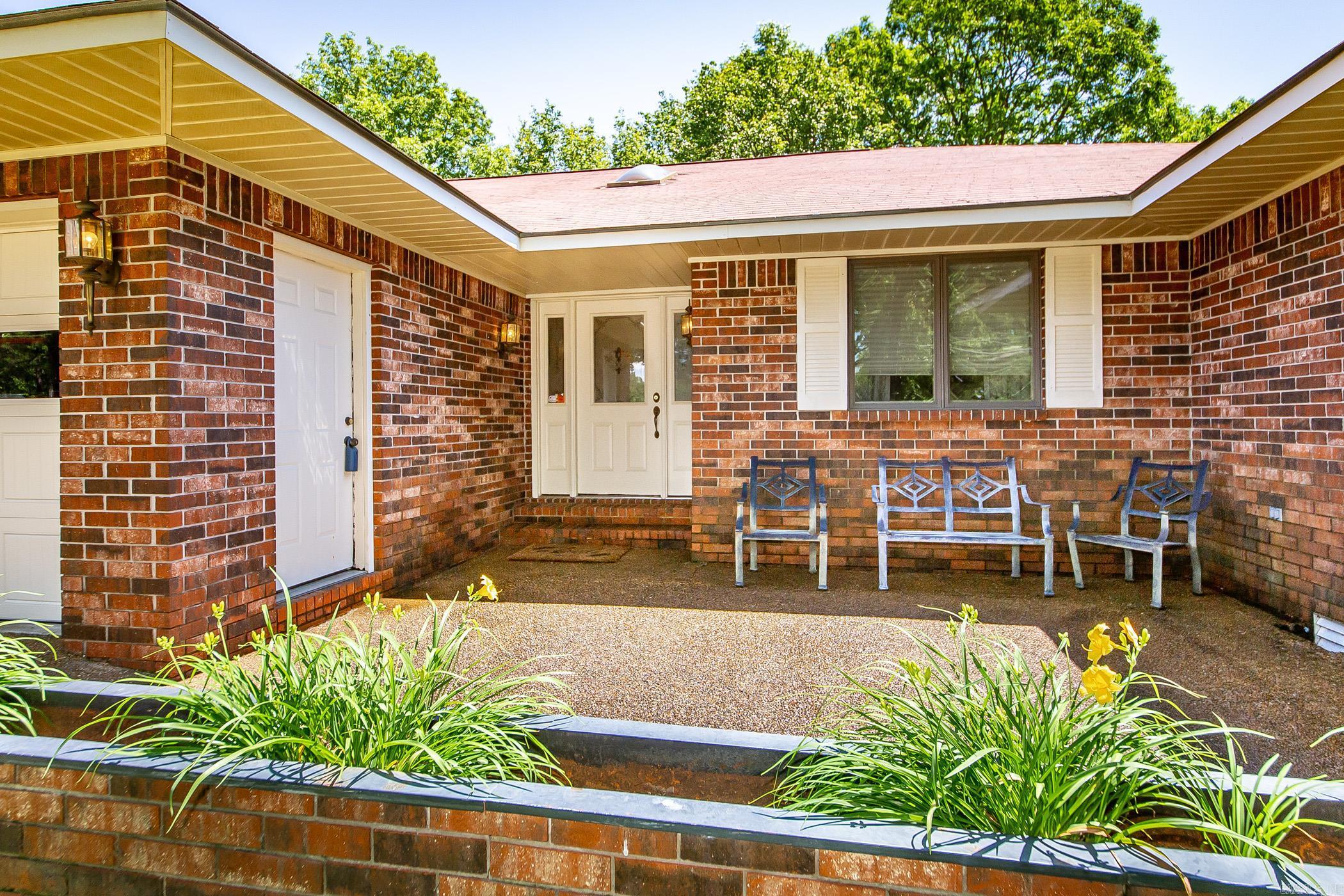 INDIAN HILLS - Residential