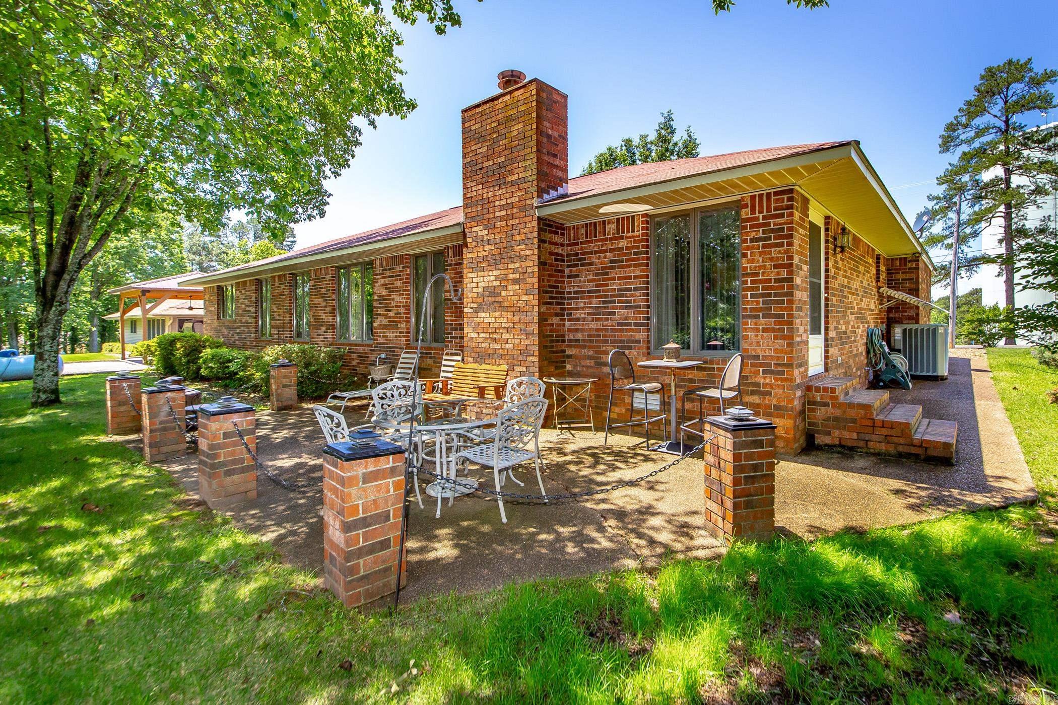 INDIAN HILLS - Residential