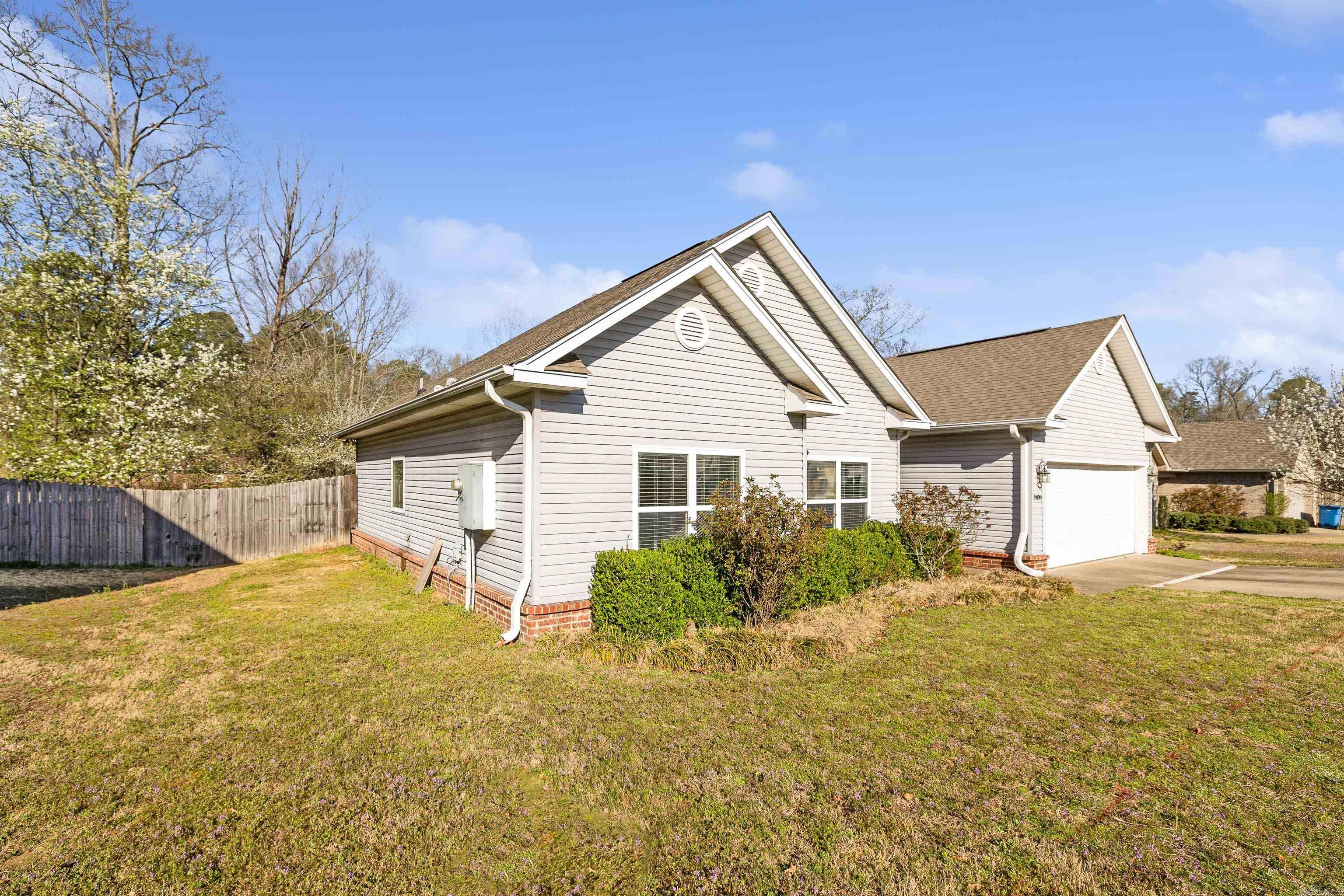 VALLEYCREST - Residential