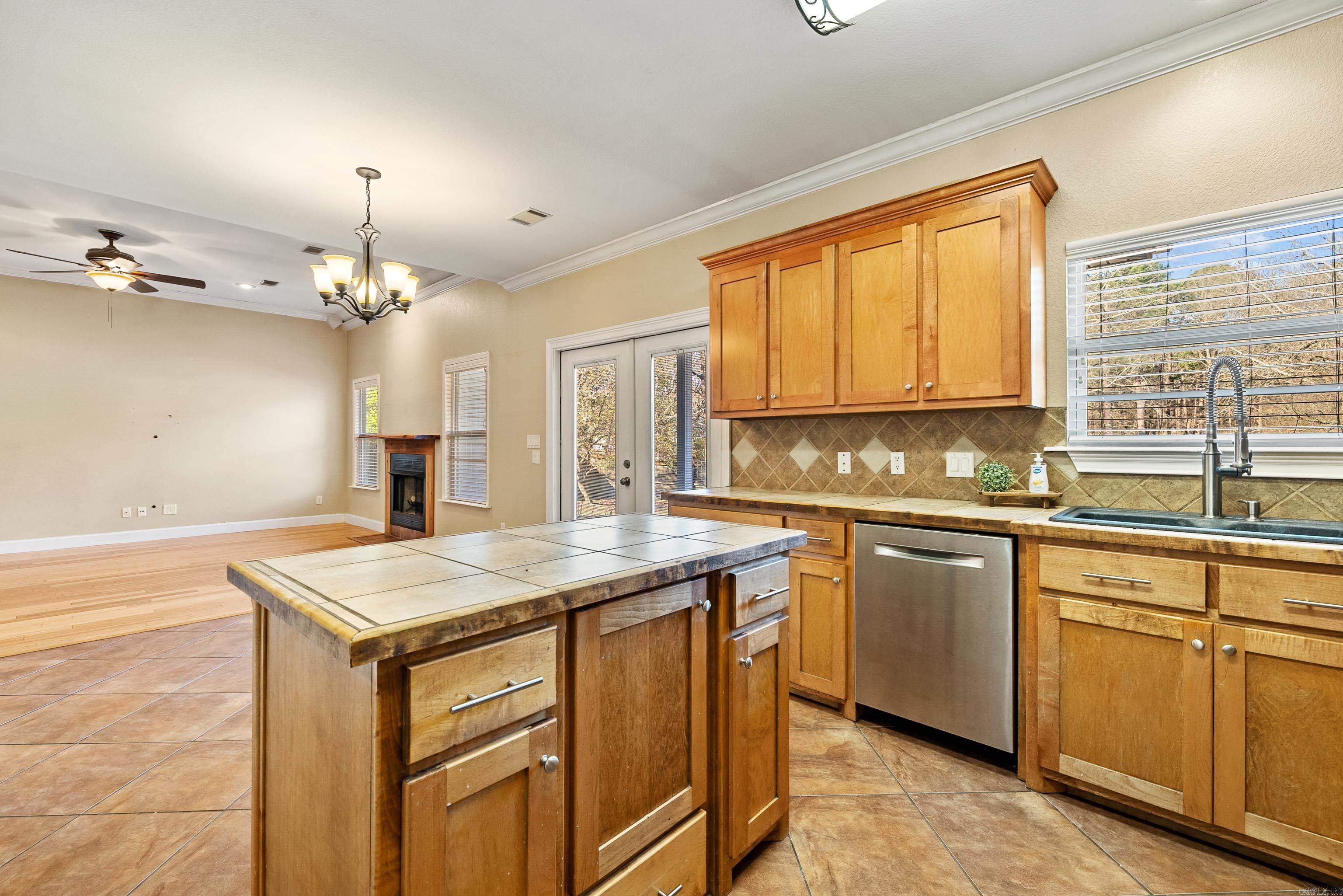 VALLEYCREST - Residential