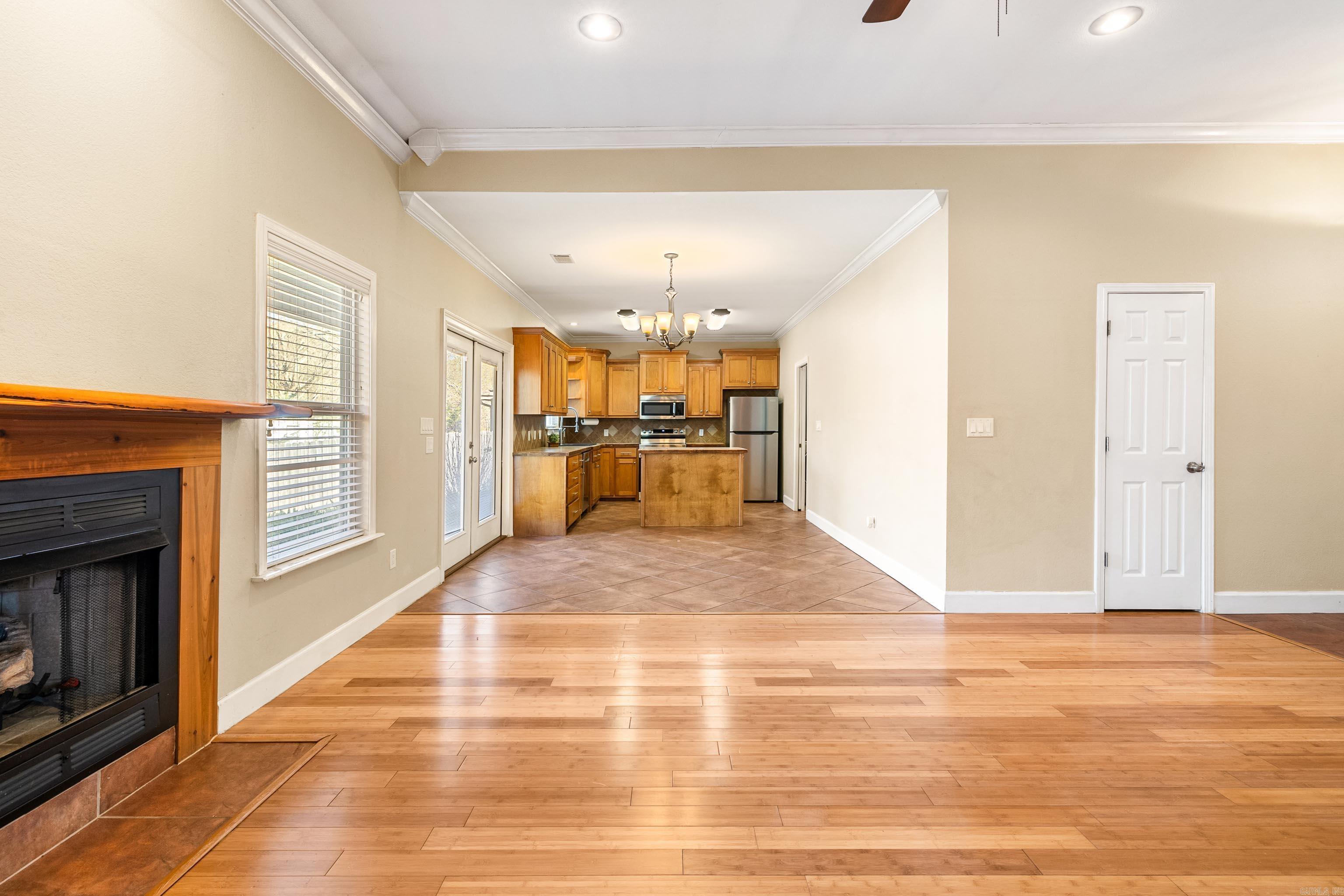 VALLEYCREST - Residential