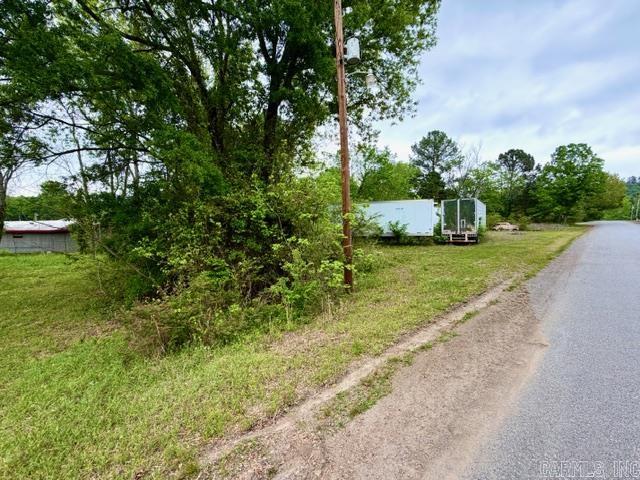 Bona - Commercial Sale