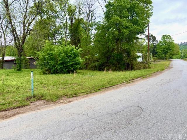 Bona - Commercial Sale