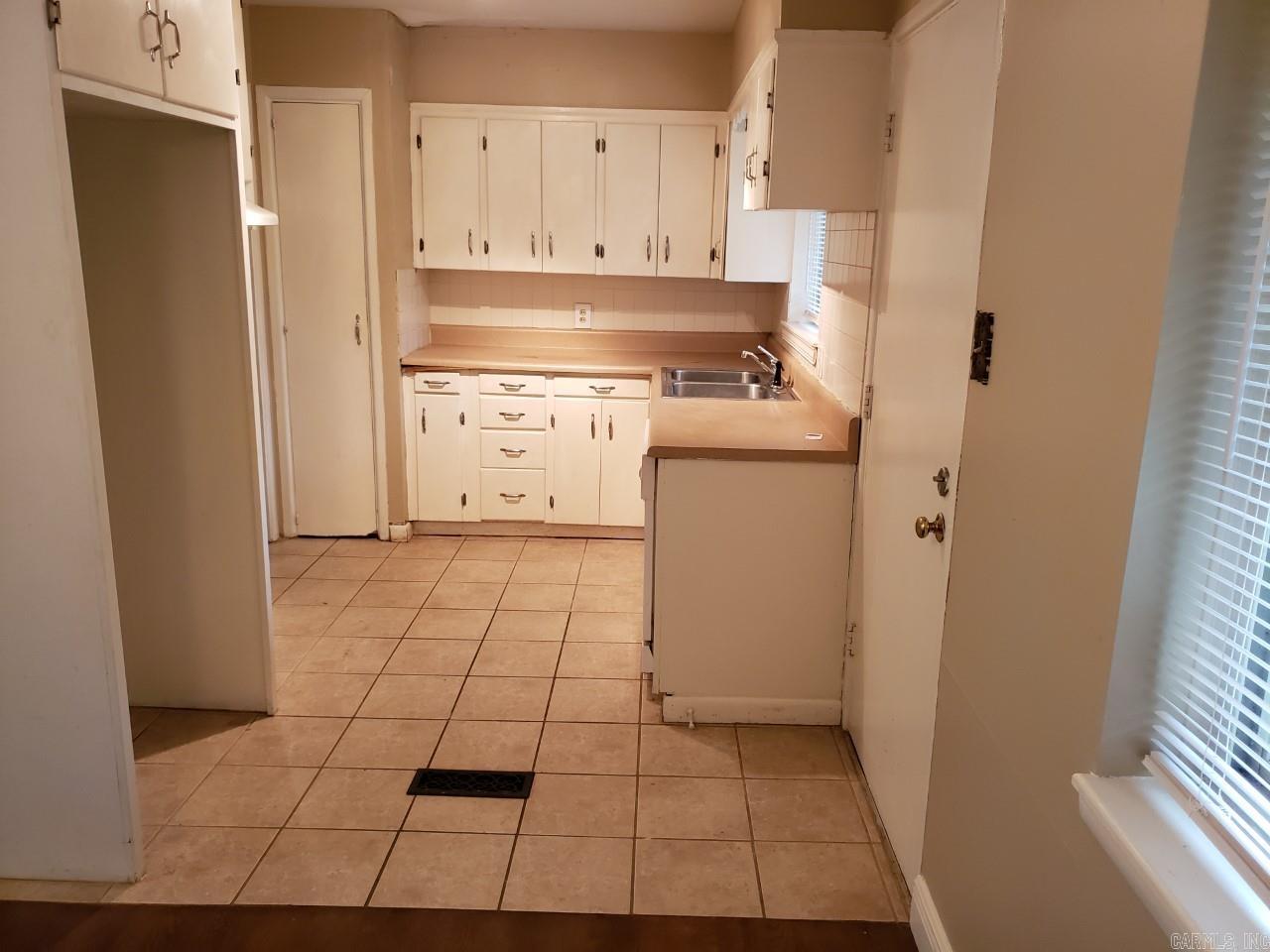 BROADMOOR ADDN - Residential