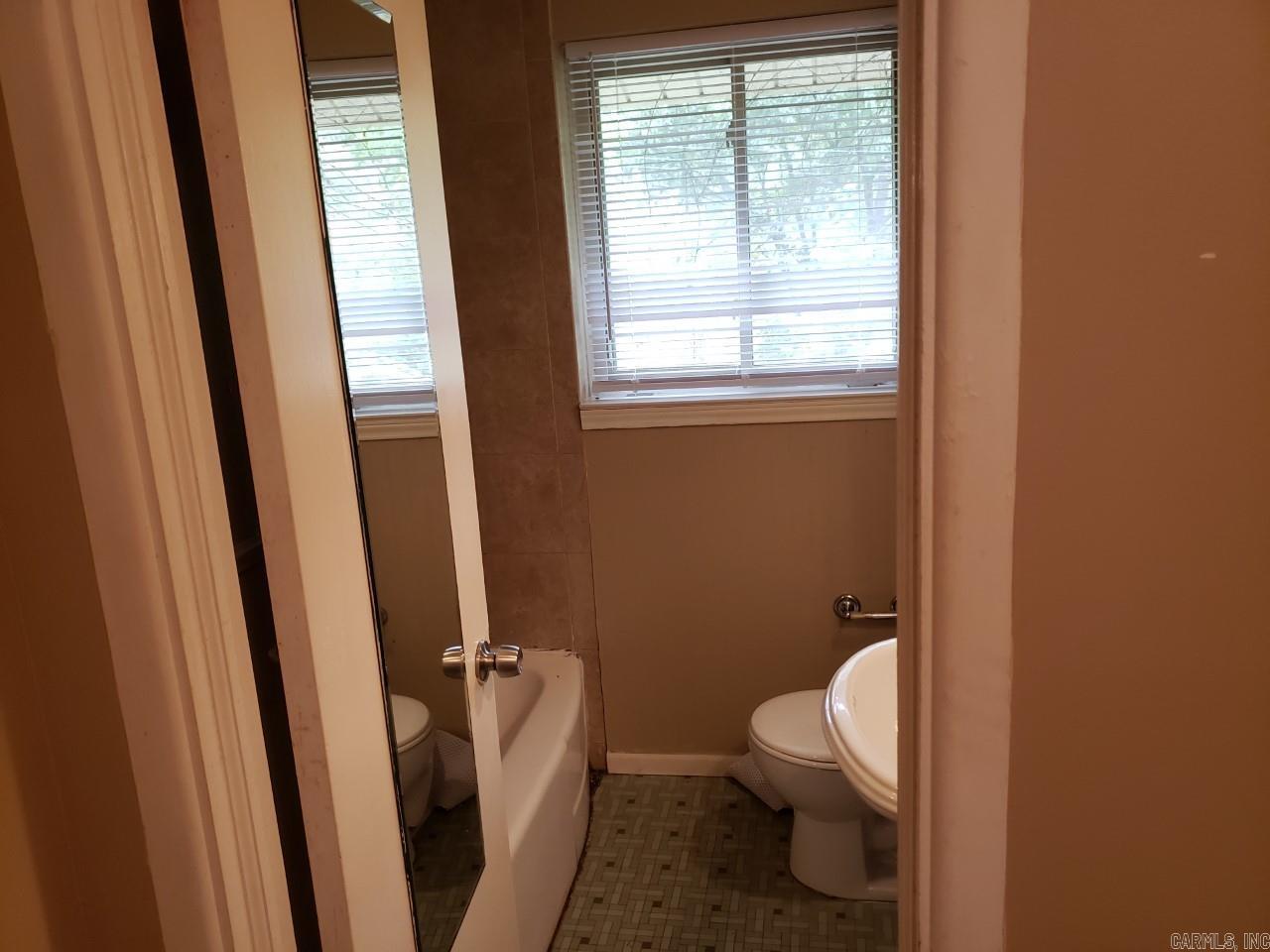 BROADMOOR ADDN - Residential