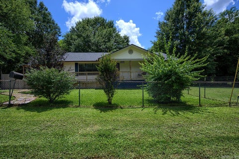 Photo of 914 Thelma Street, Benton, AR 72015 (MLS # 26024013)