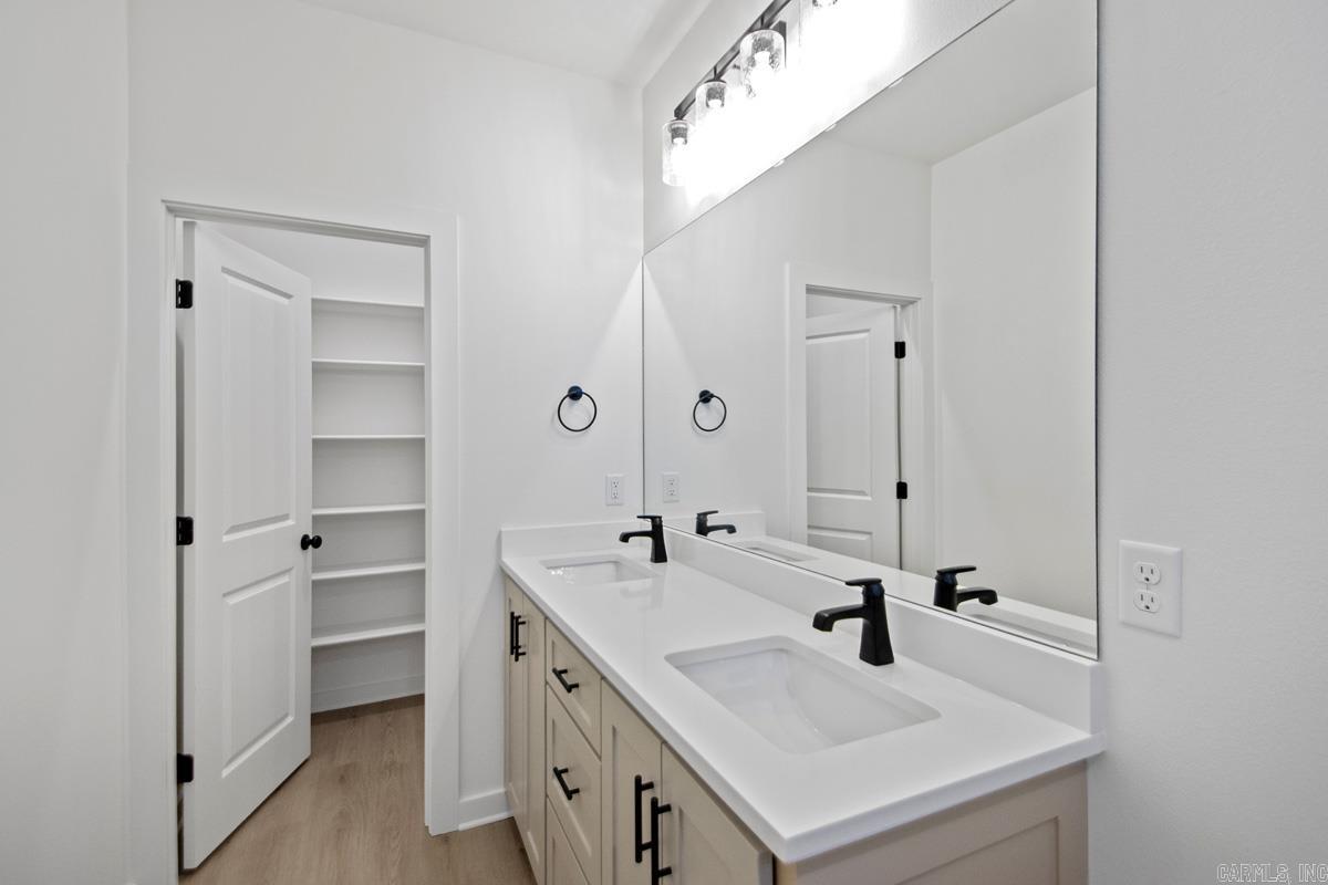 HICKS INTERURBAN - Residential