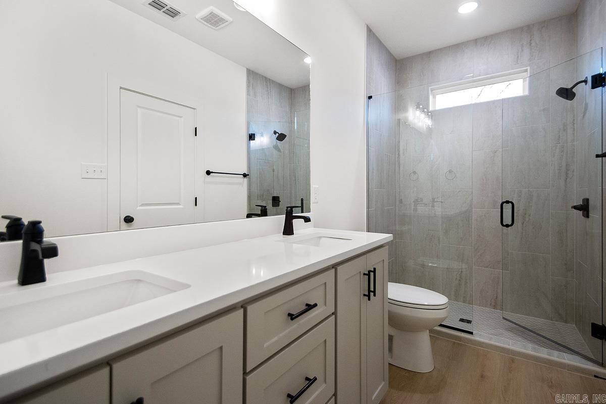 HICKS INTERURBAN - Residential