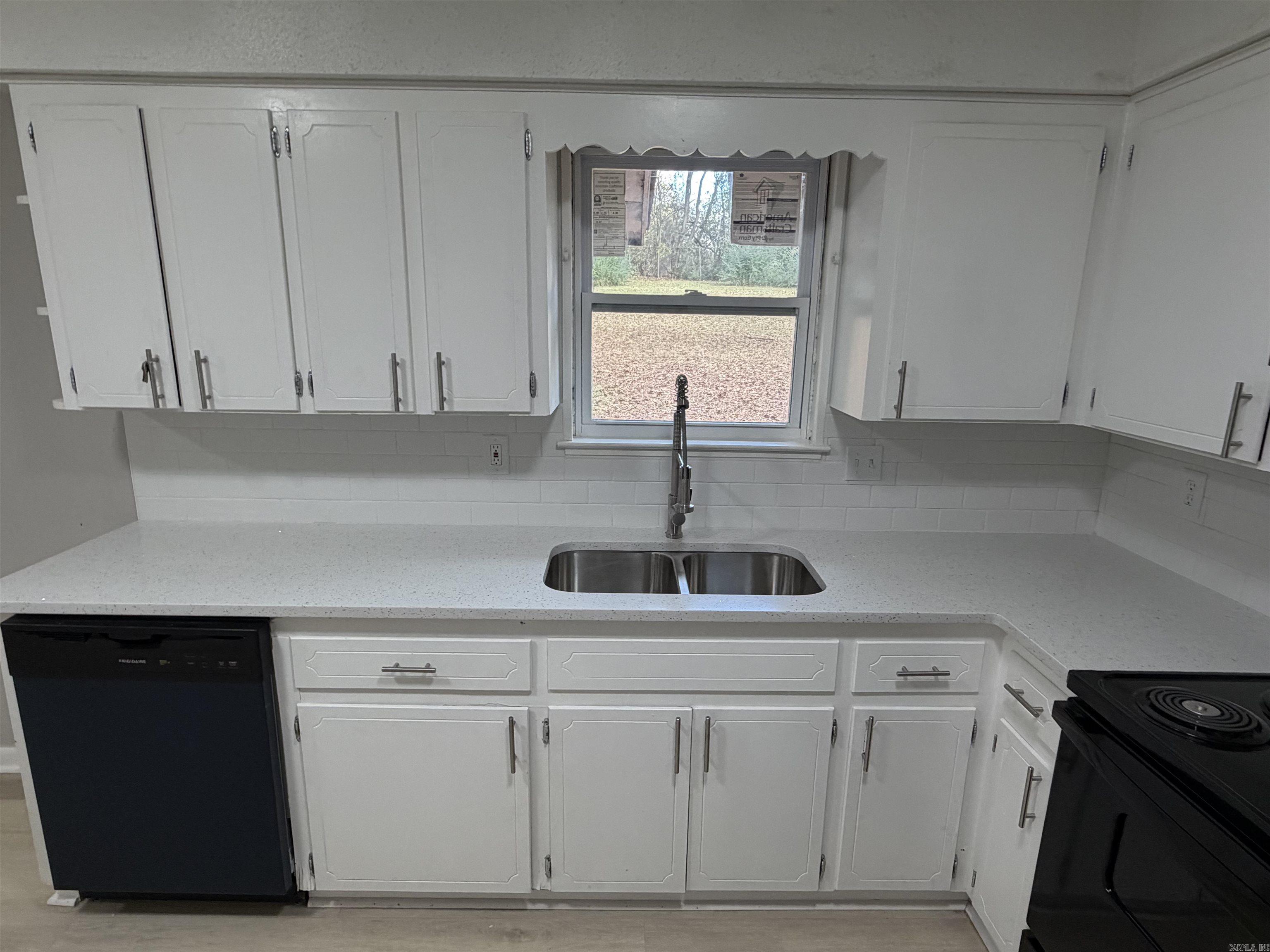 Meadowcliff - Residential Lease