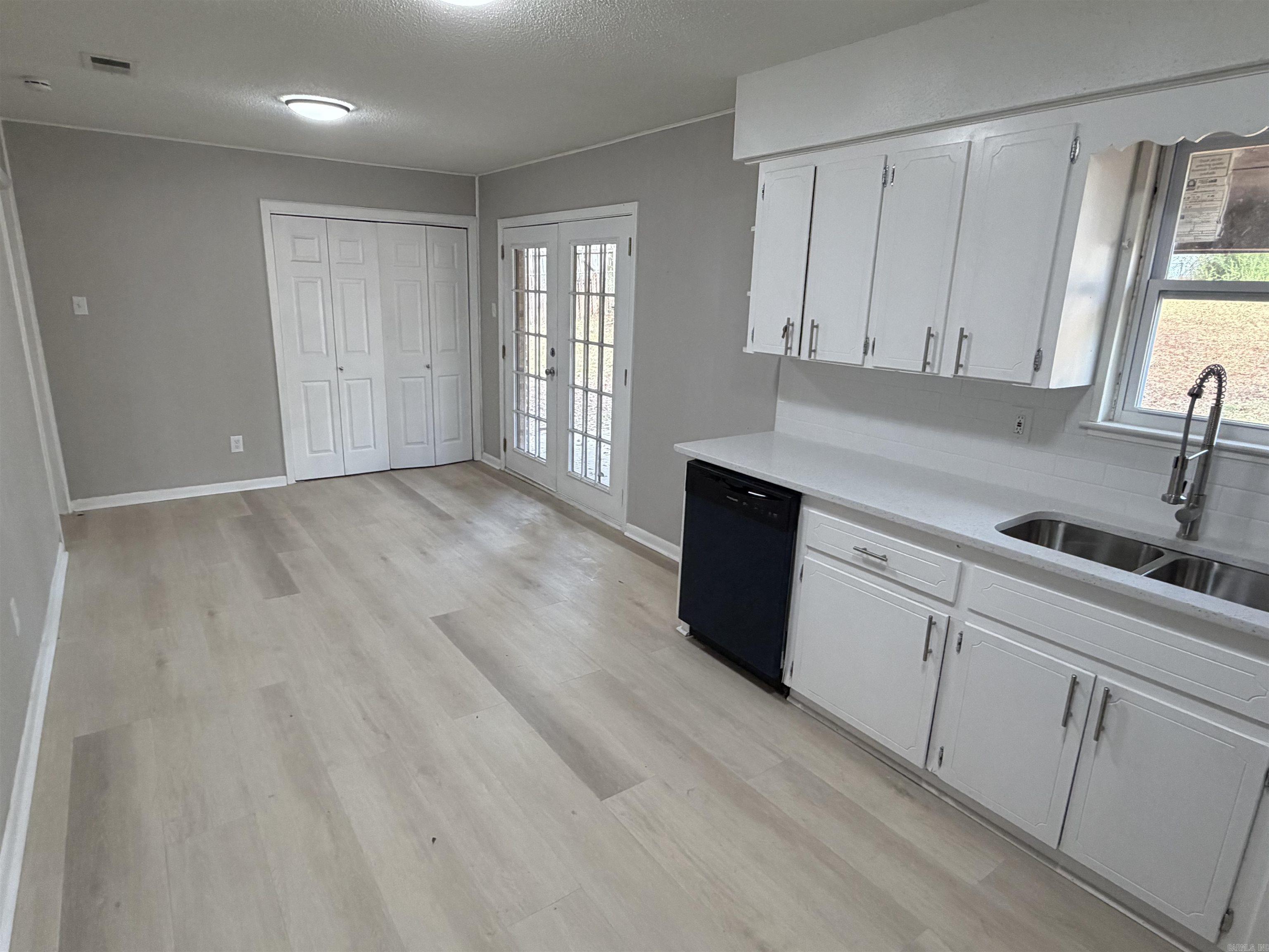 Meadowcliff - Residential Lease