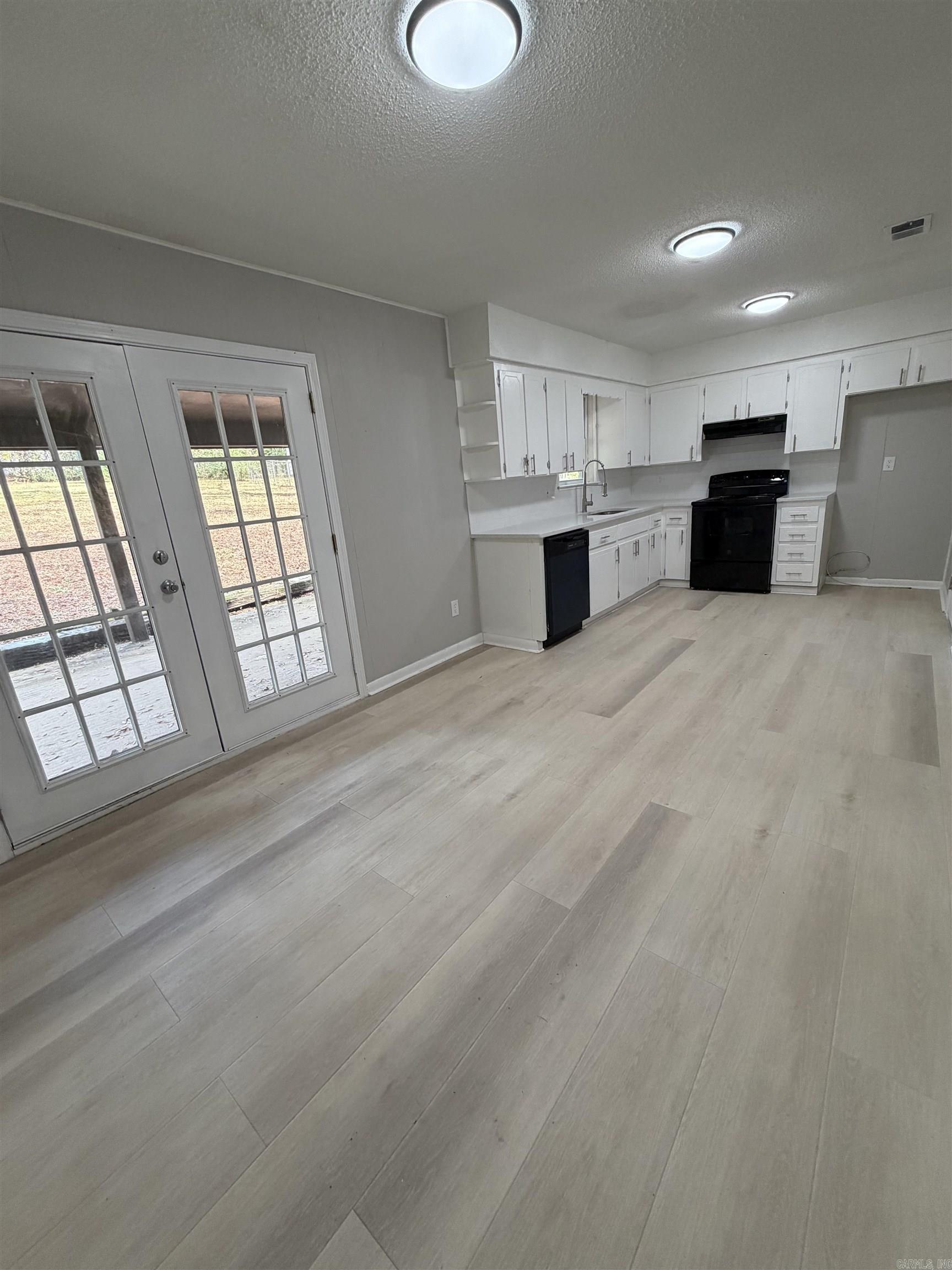 Meadowcliff - Residential Lease