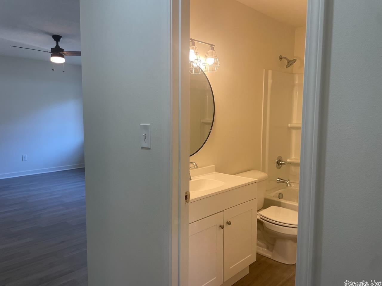 Desoto Terrace - Residential Lease