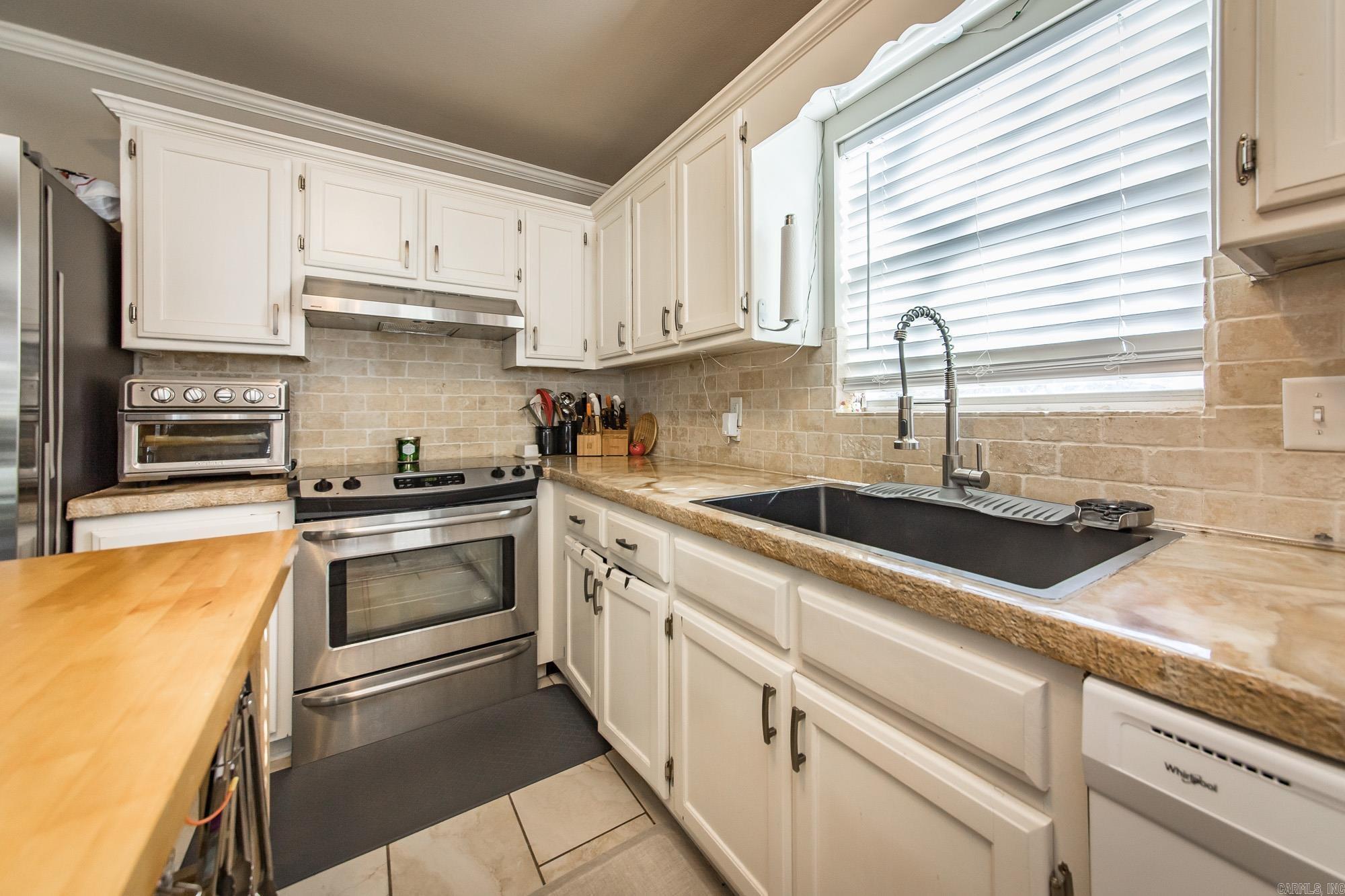 CABOT HIGHLANDS - Residential