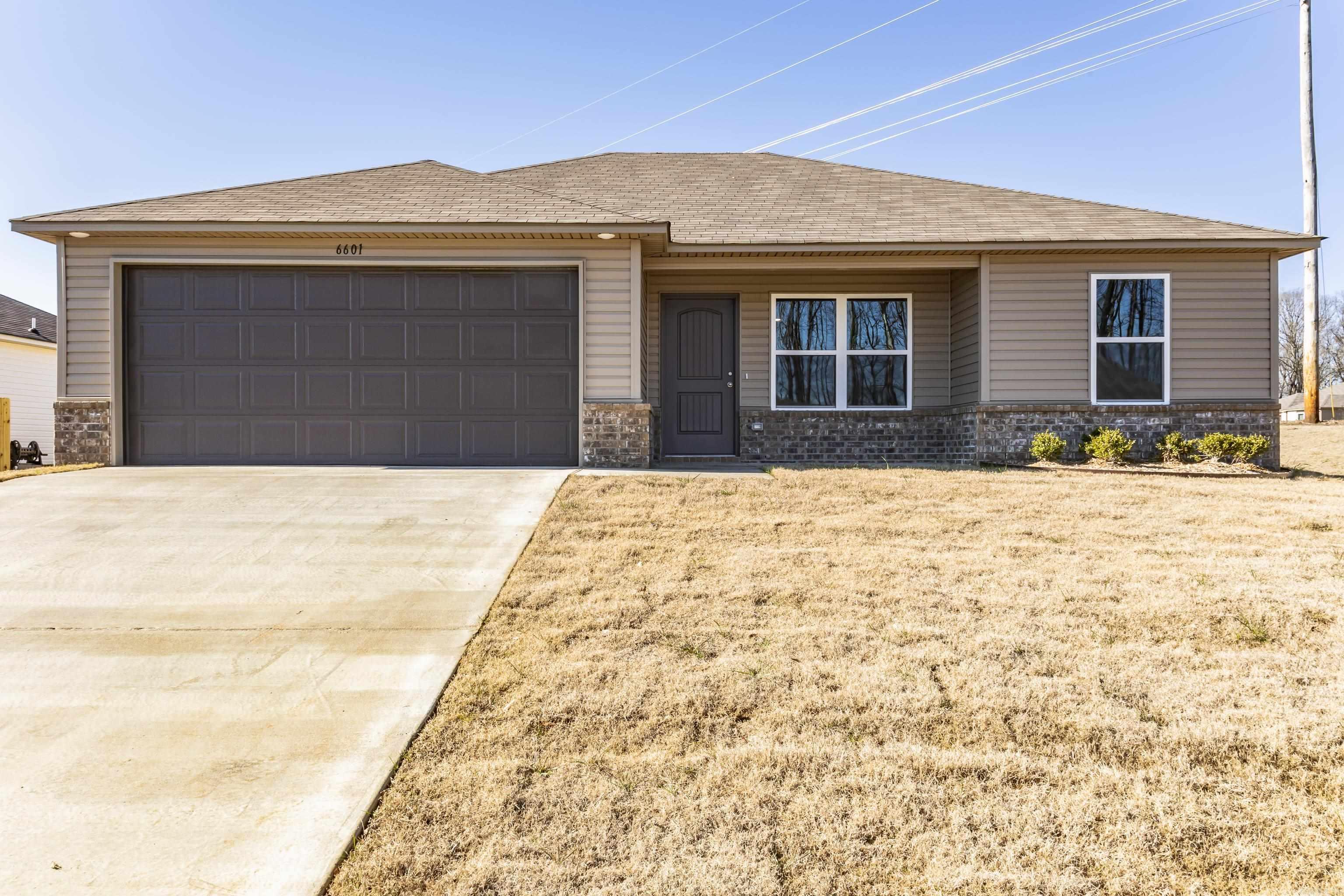 TRAMMEL ESTATES - Residential