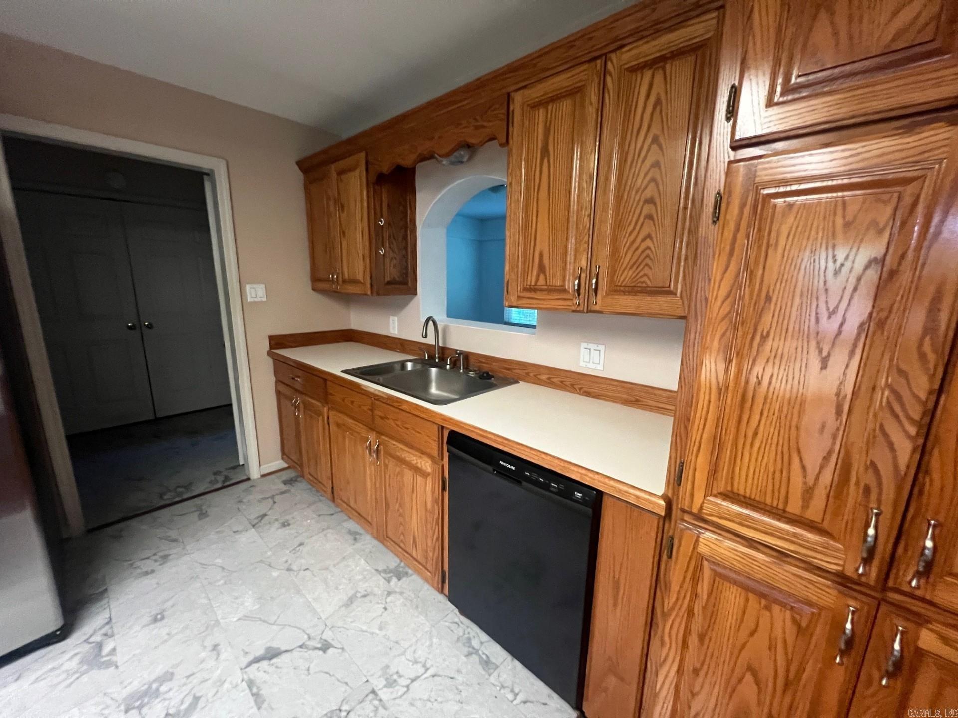 HIGHLAND PINES - Residential