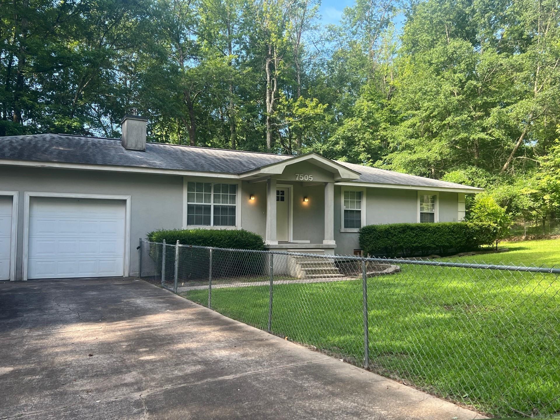 HIGHLAND PINES - Residential