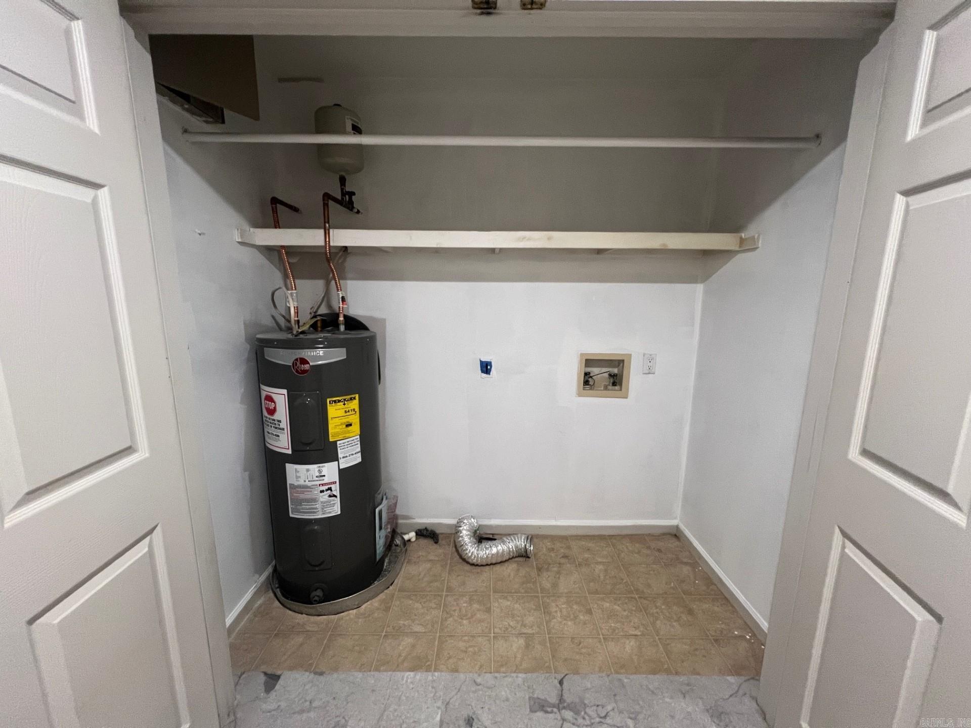 HIGHLAND PINES - Residential